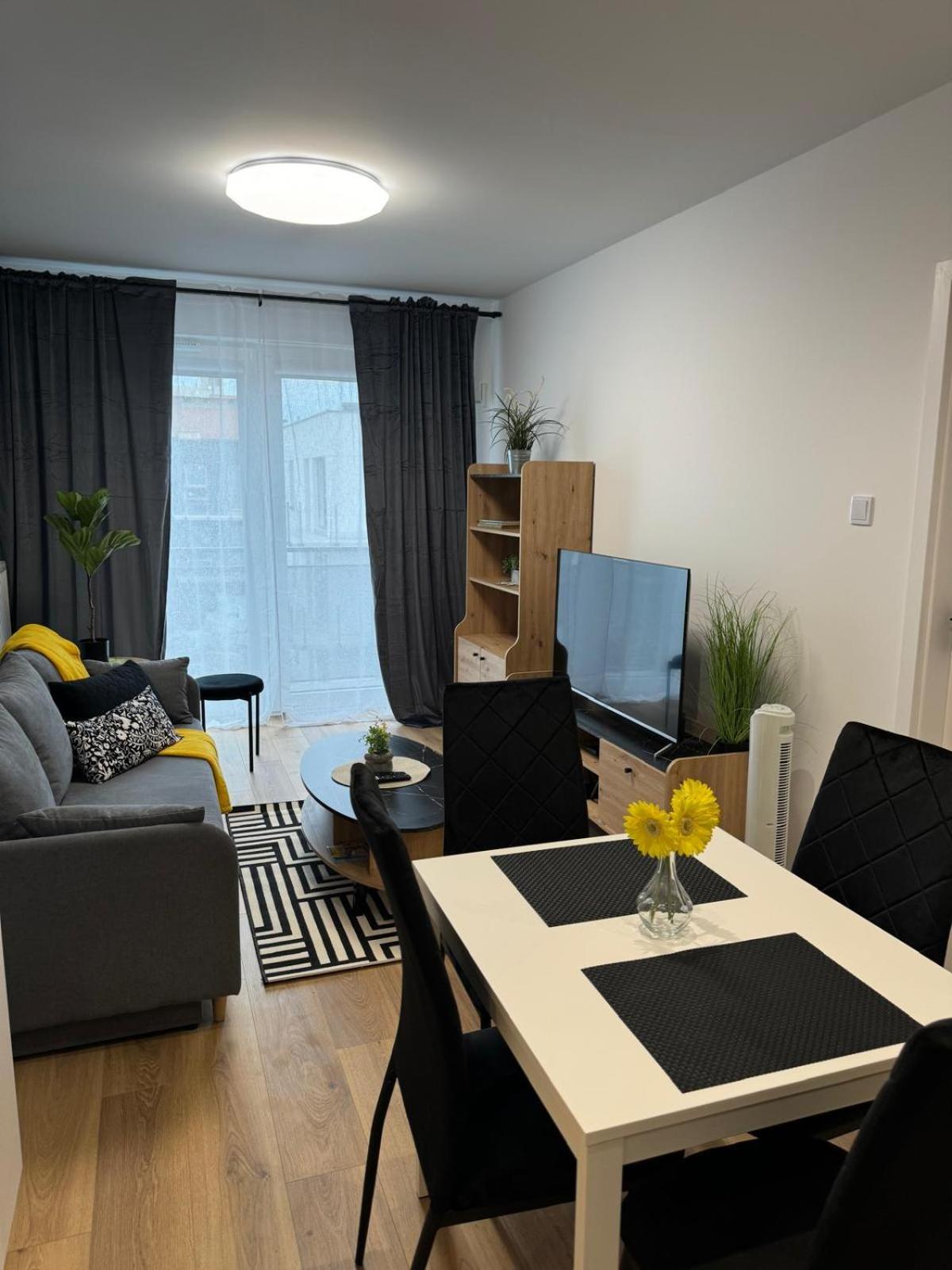 Grey 2 Pokojowy Z Balkonem W Warszawie Apartament *