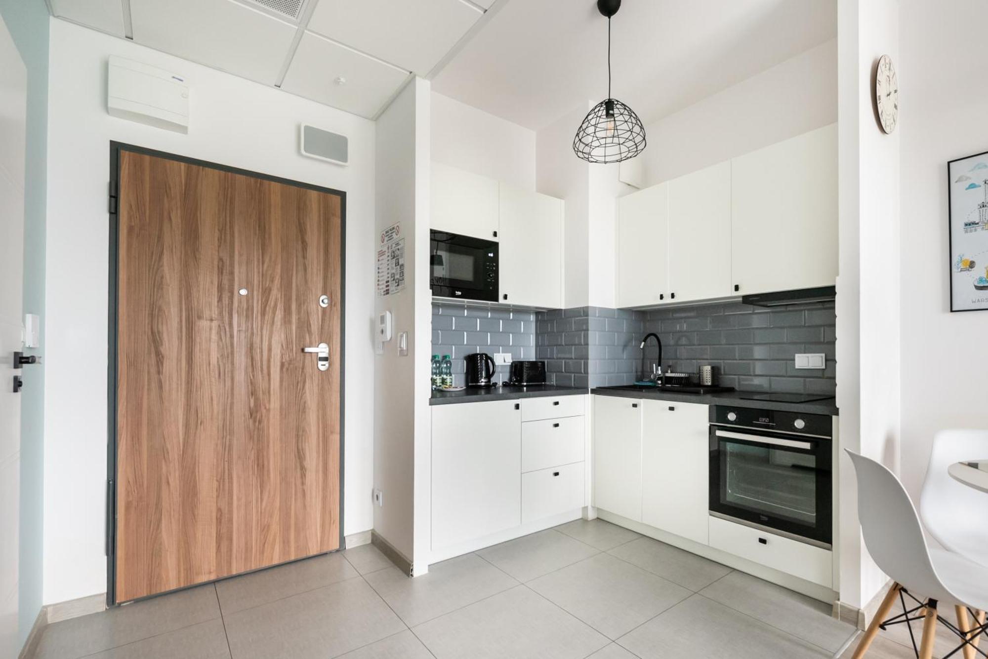 Apartment Prymasa Tysiaclecia Comfort Warsaw