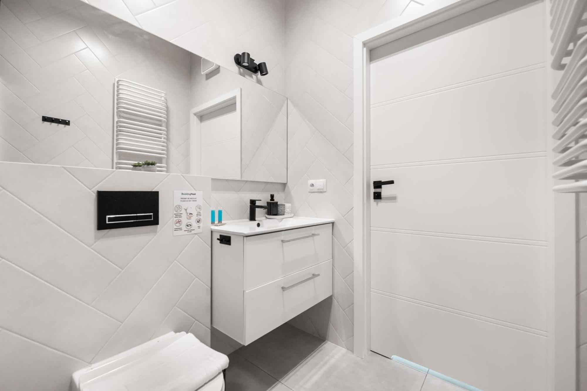 Apartment Prymasa Tysiaclecia Comfort Warsaw