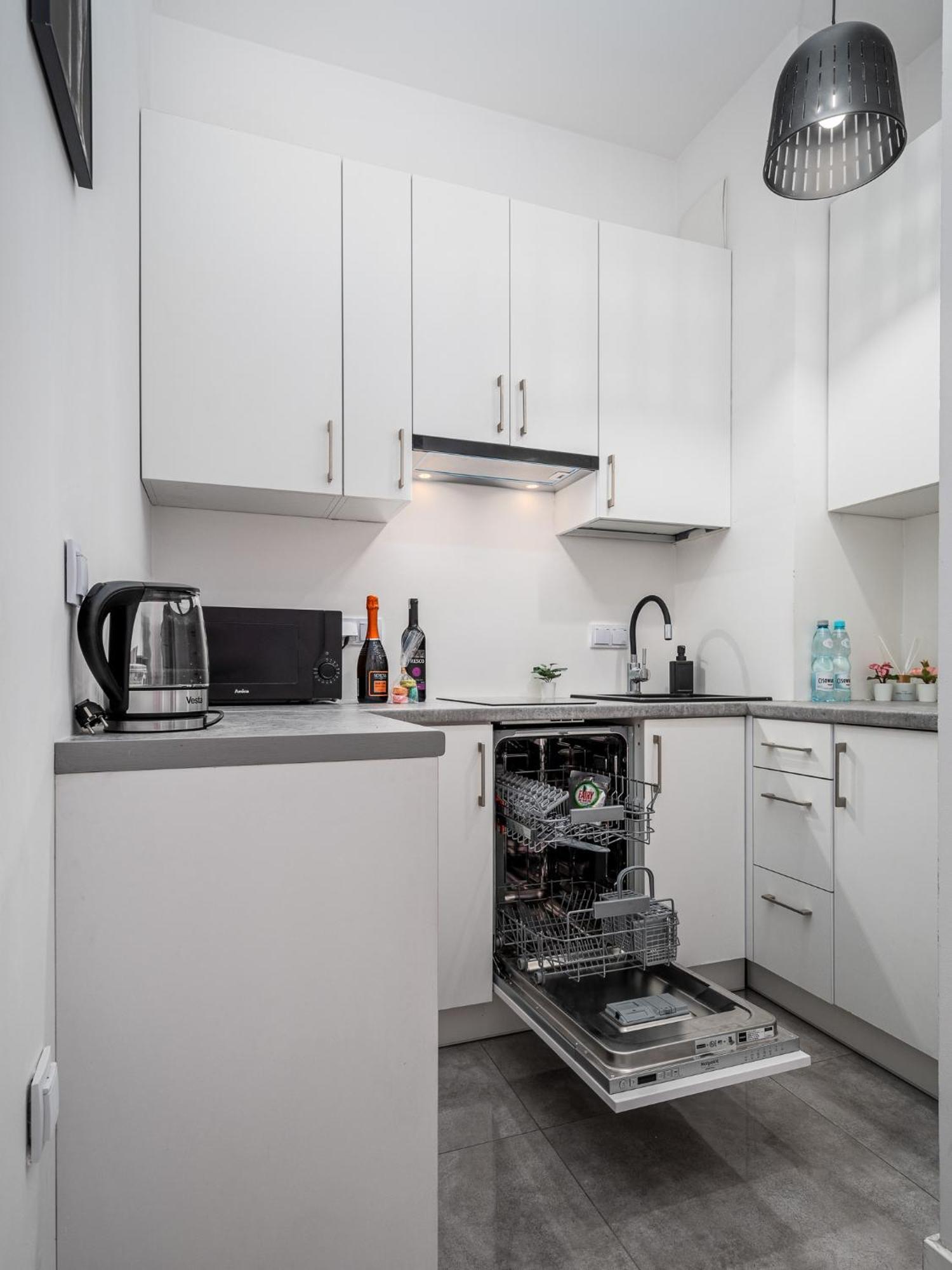 Apartment Apart D&k Free Parking Aleja Prymasa Tysiaclecia 83a Warsaw