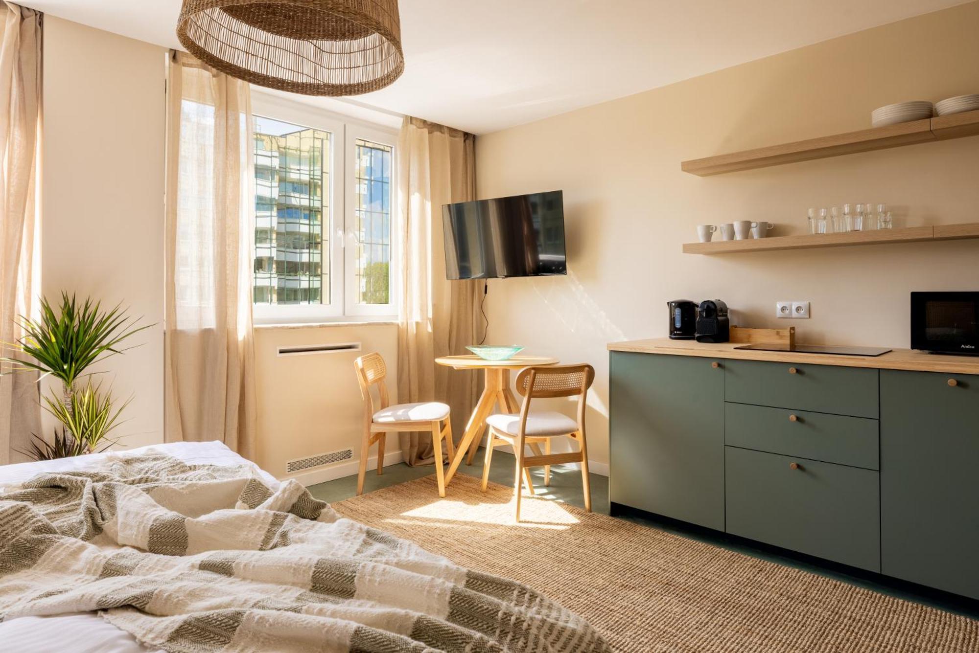 Four Seasons Old Town - Spring Apartamento