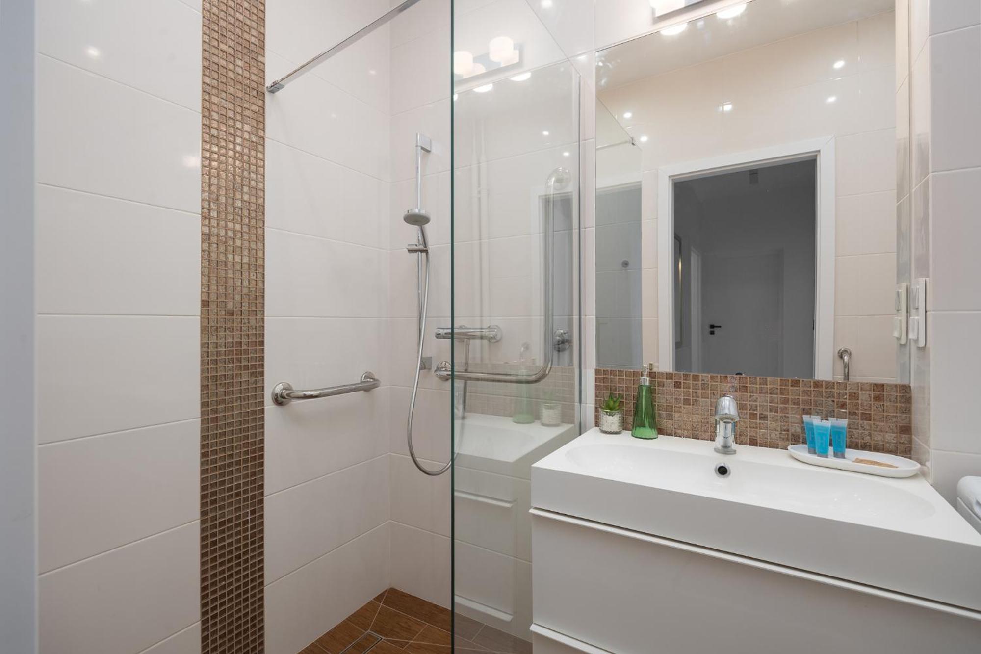 Apartamento Chmielna