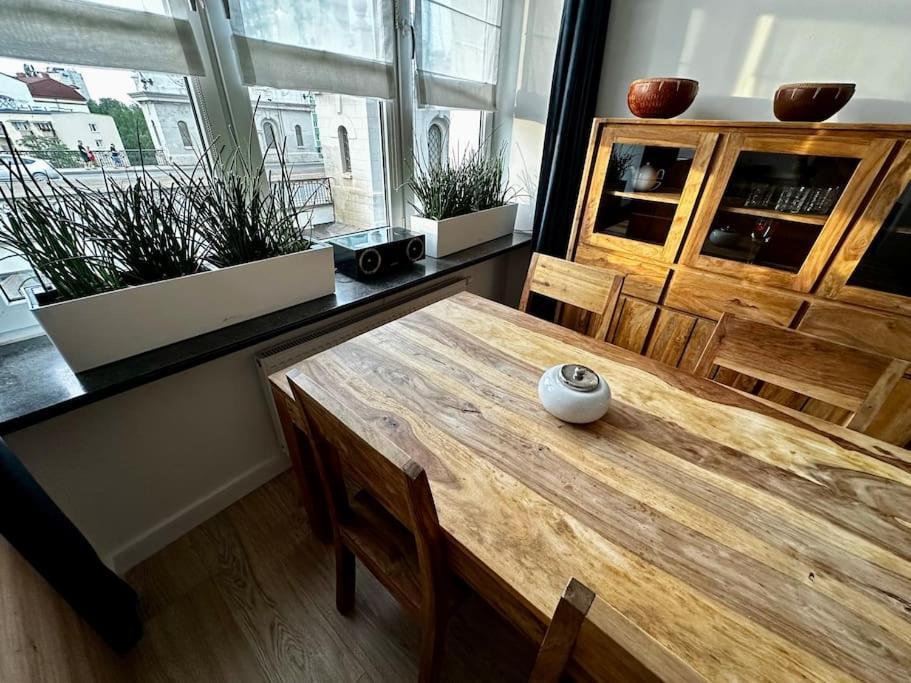 Center Apartment