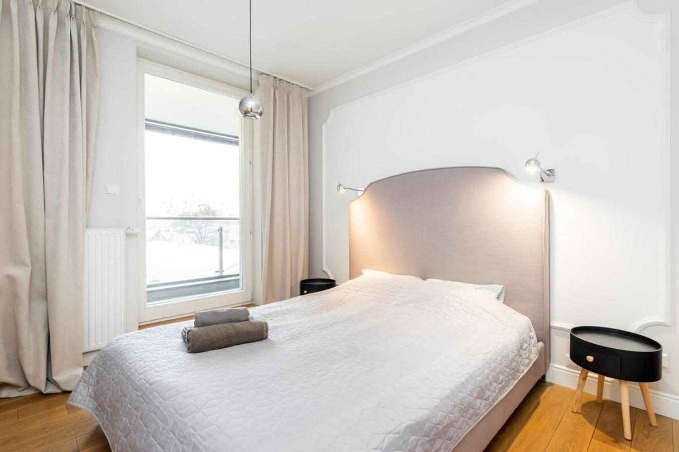 Soho Factory Premium Apartment Warsaw