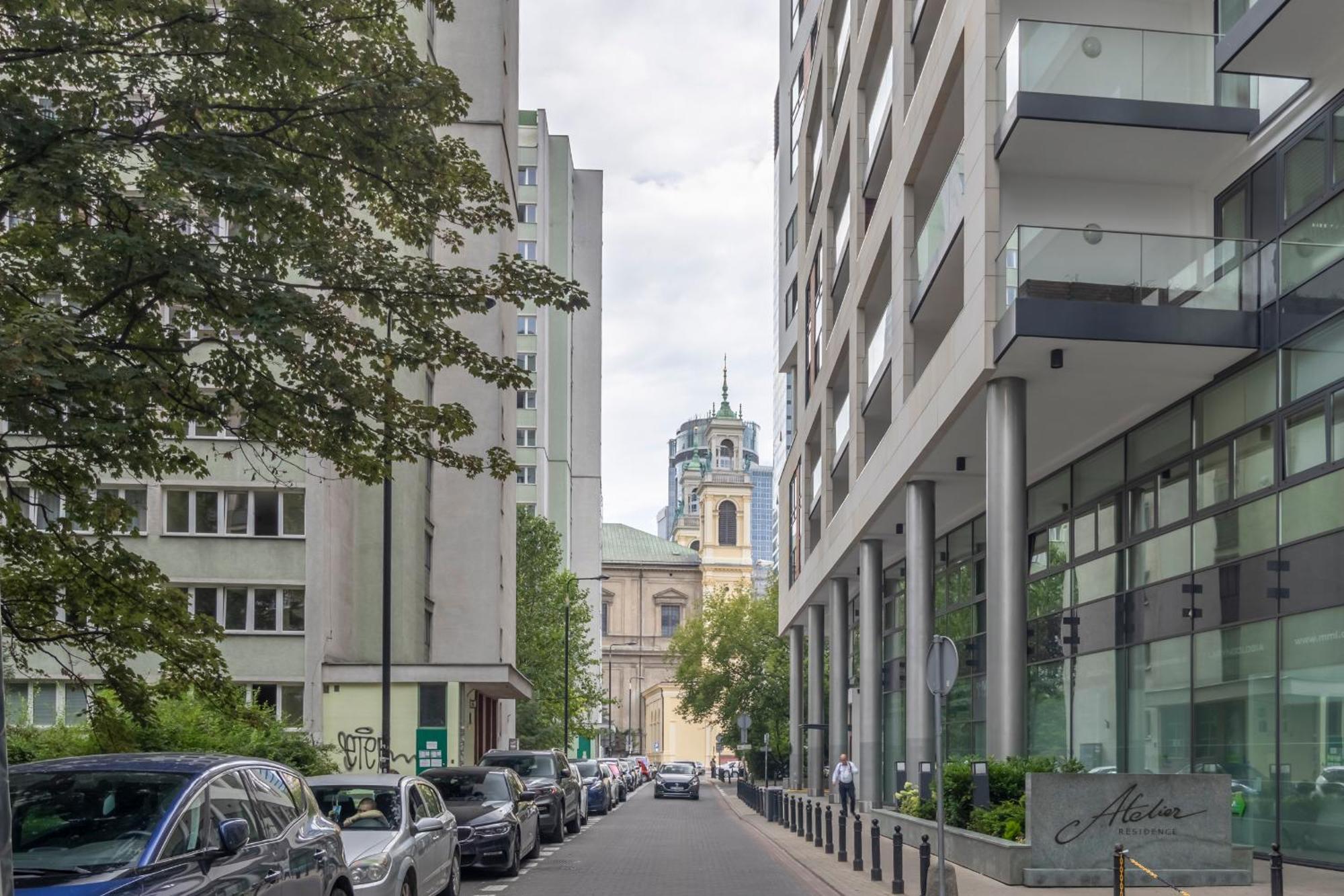 City Centre Studio By Esteum Host Apartment