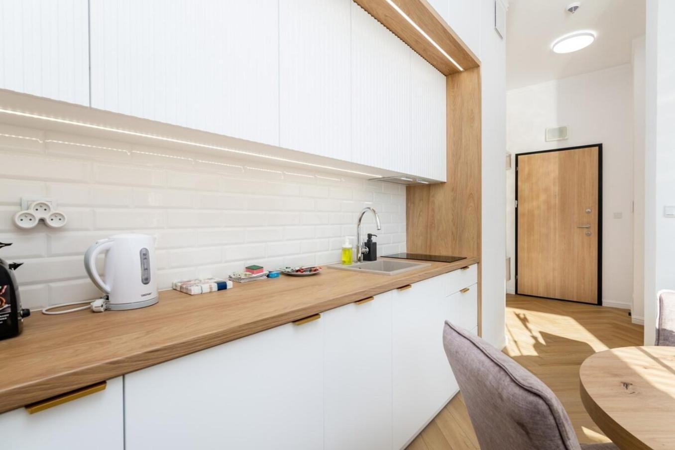 Apartment Wiktoryn 21 Citysphere Premium 2 *