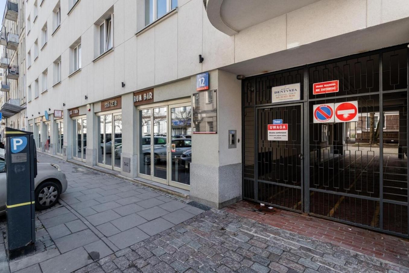 Almond Premium Poznanska Warszawa