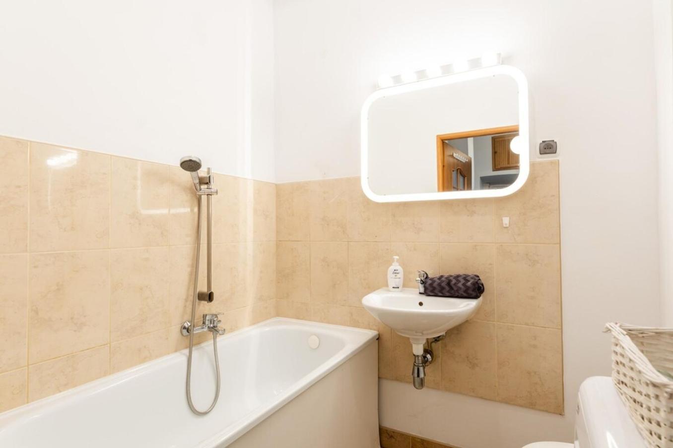 Coriander Center Apartament Warszawa