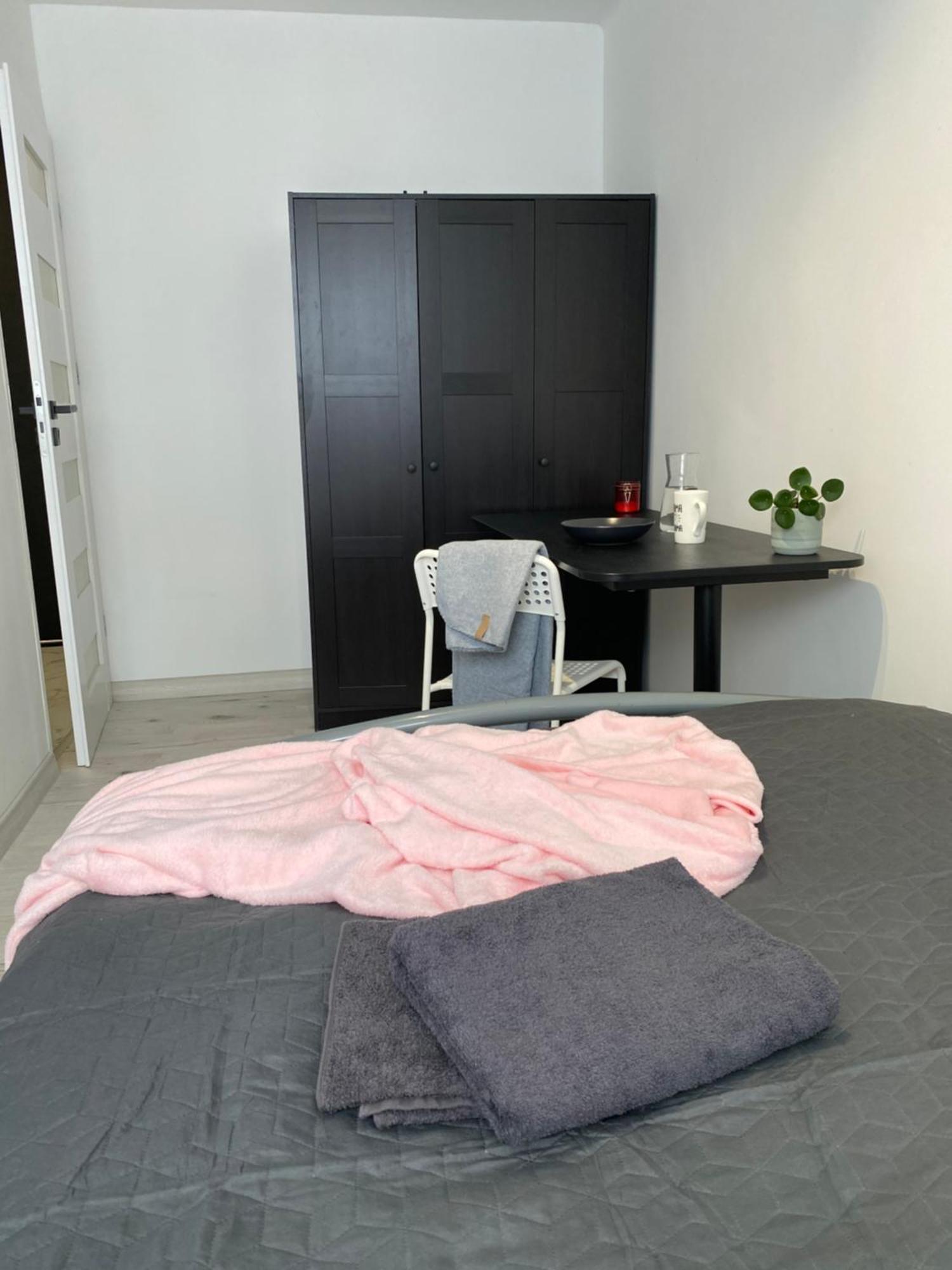 Căn hộ 3 Sypialnie Grzybowska Ohmyhome *