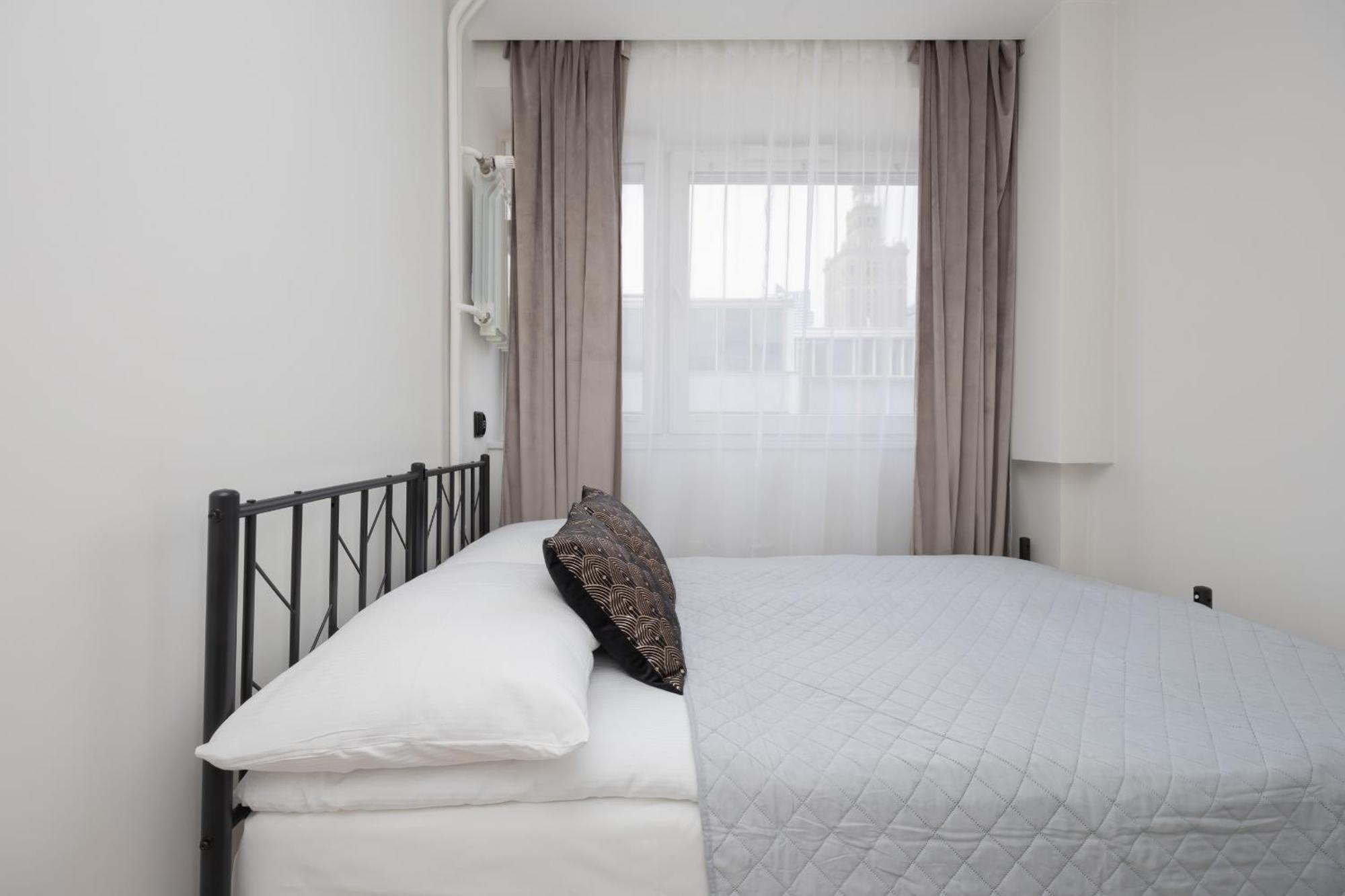Cozy In The Centre Of By Rent Like Apartment