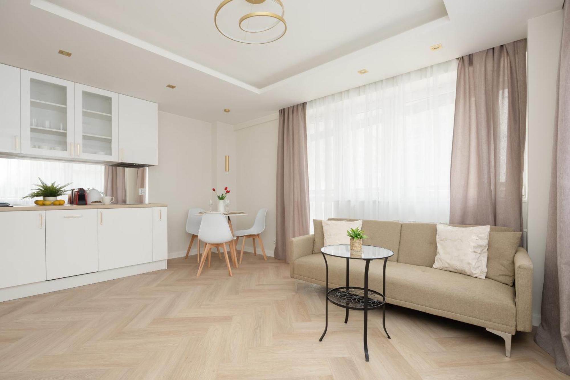 Apartment Cozy In The Centre Of By Rent Like Warsaw