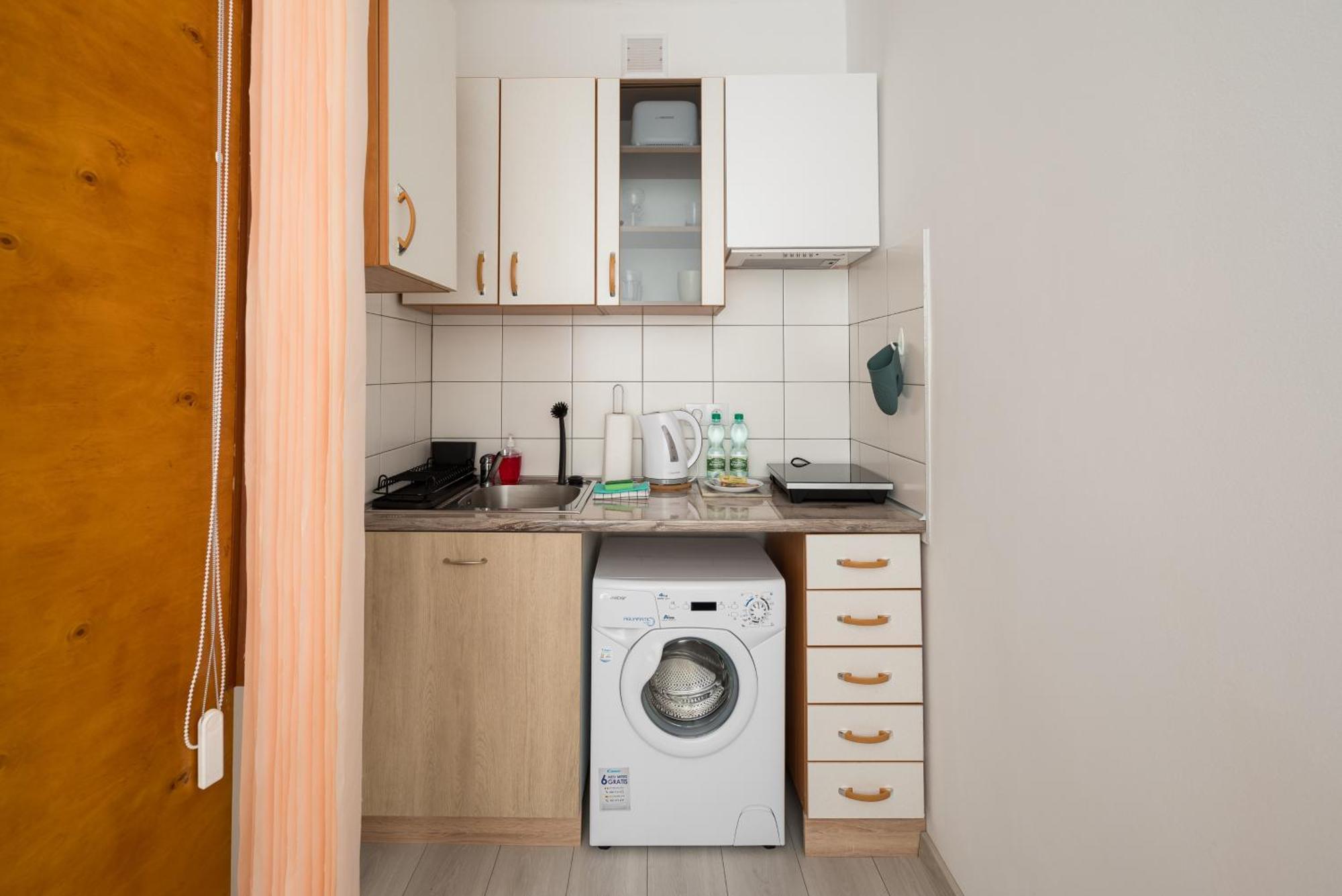 Royal Baths Standard Apartment