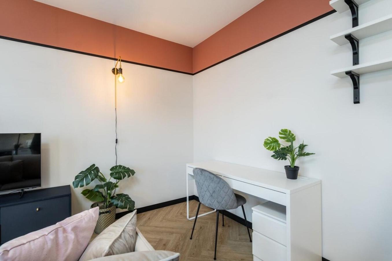 Deer Park Mokotow Apartment *