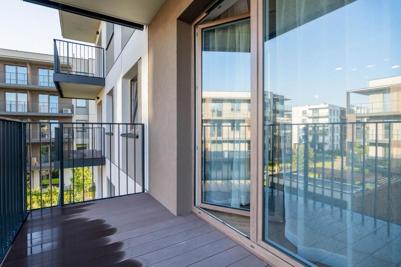 Deer Park Mokotow Apartment Warsaw