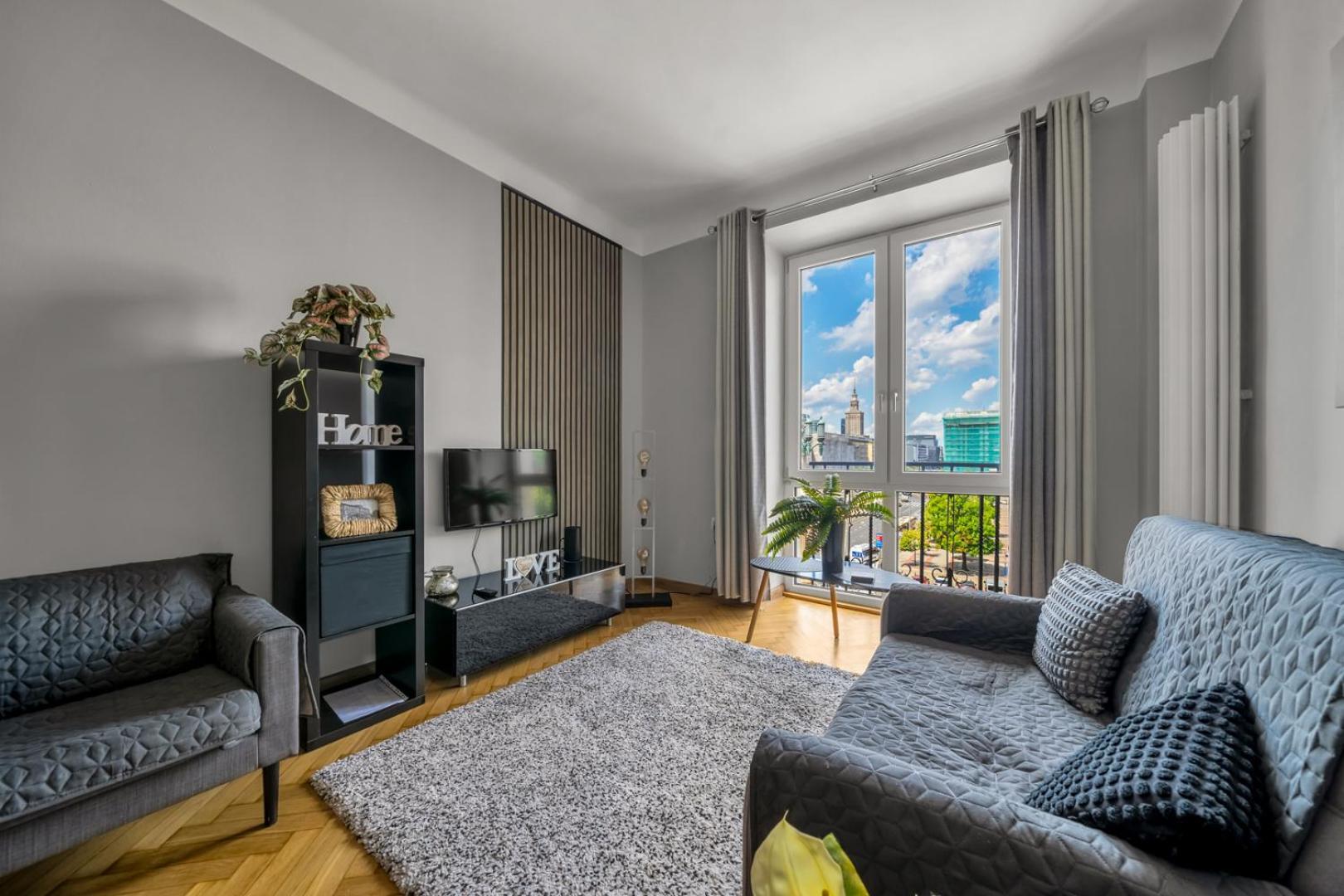 Downtown - Location, View, Bus&tram - By Rentujemy Apartment