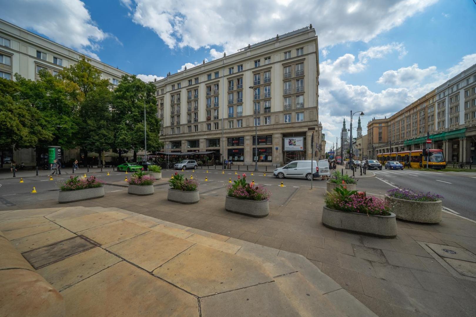 Apartment Downtown - Location, View, Bus&tram - By Rentujemy