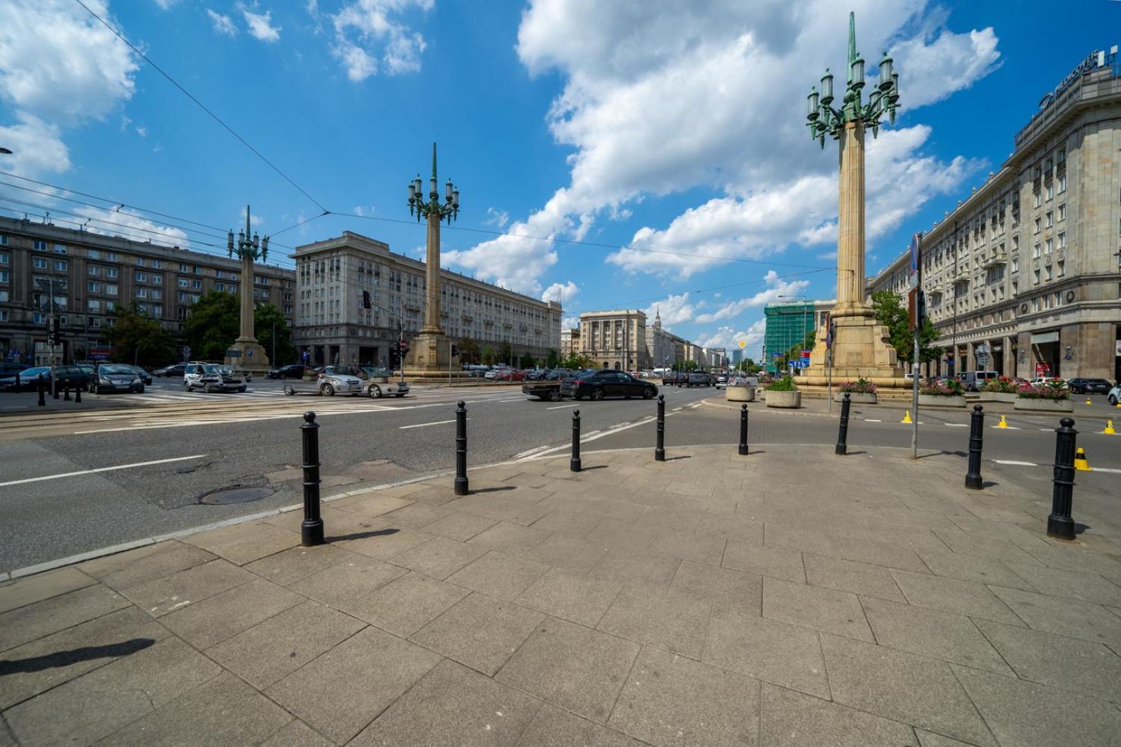Căn hộ Downtown - Location, View, Bus&tram - By Rentujemy Warsaw