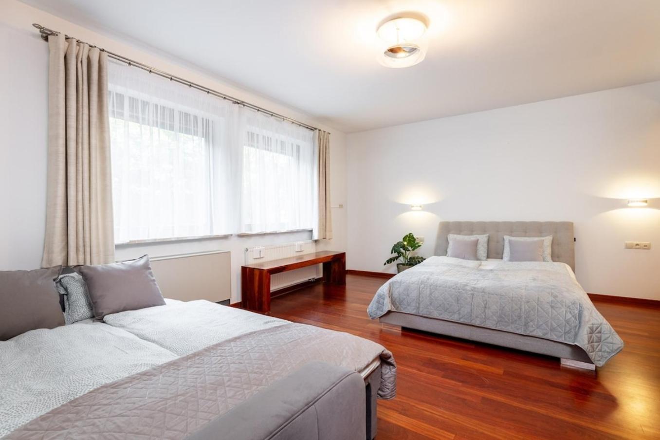 Royal Retreat Luxury Lazienki Park Apartment