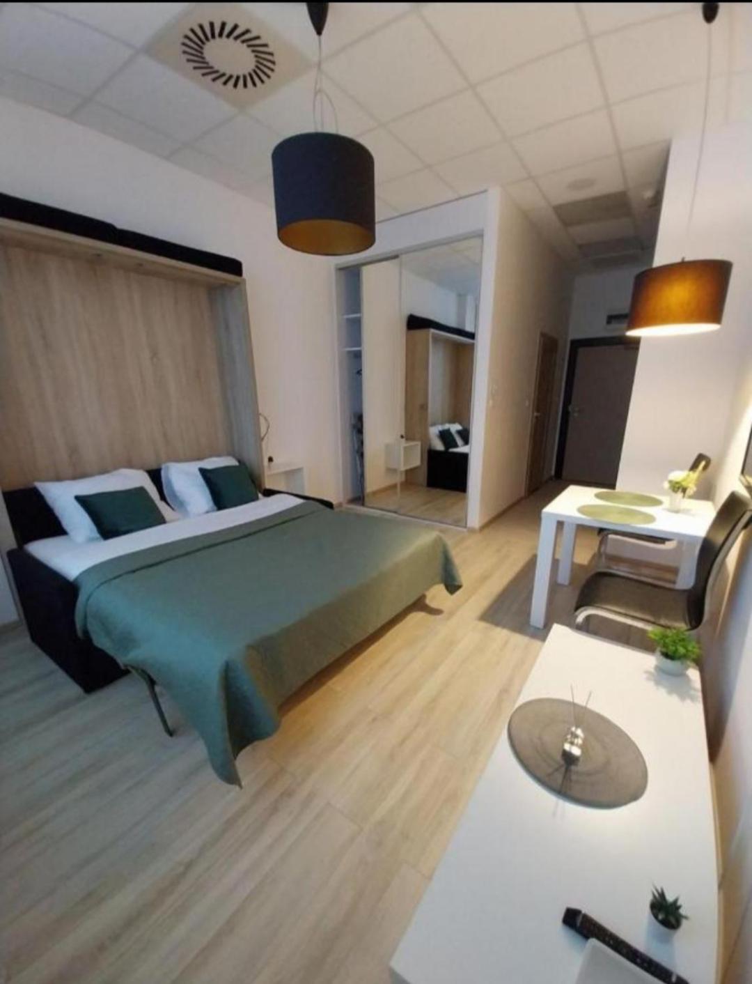 Zlatarooms 210 Apartamento Varsóvia