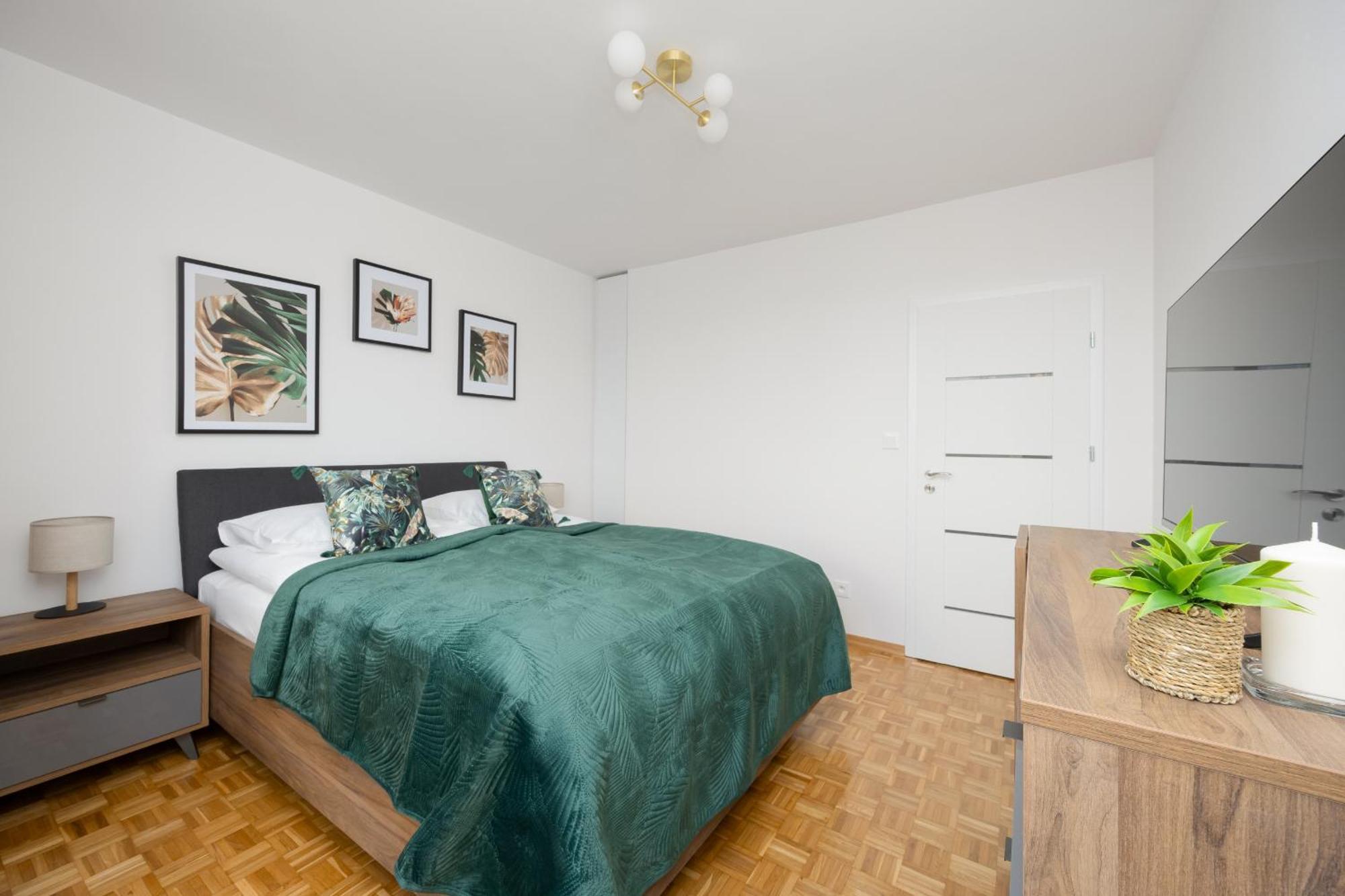 Apartament Ludna Overlooking The Center By The Vistula River By Renters *