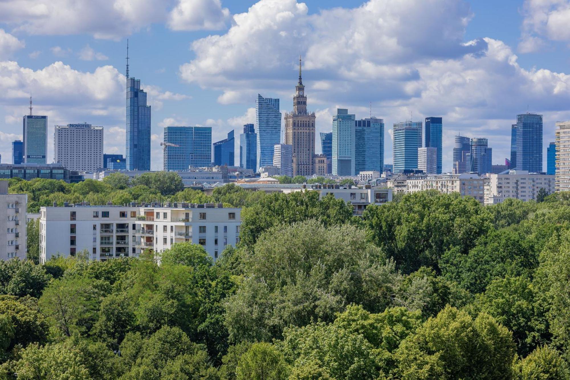 Ludna Overlooking The Center By The Vistula River By Renters Apartament *