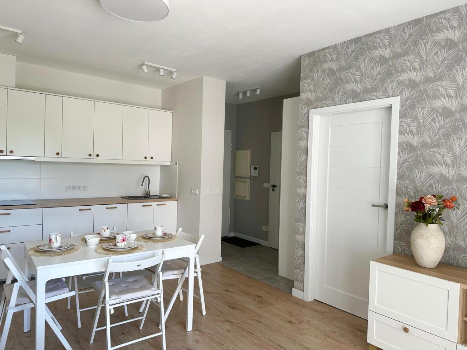 Apartment Superapart Dereniowa 60, Cozy Urban Retreat, Perfect Family Getaway *