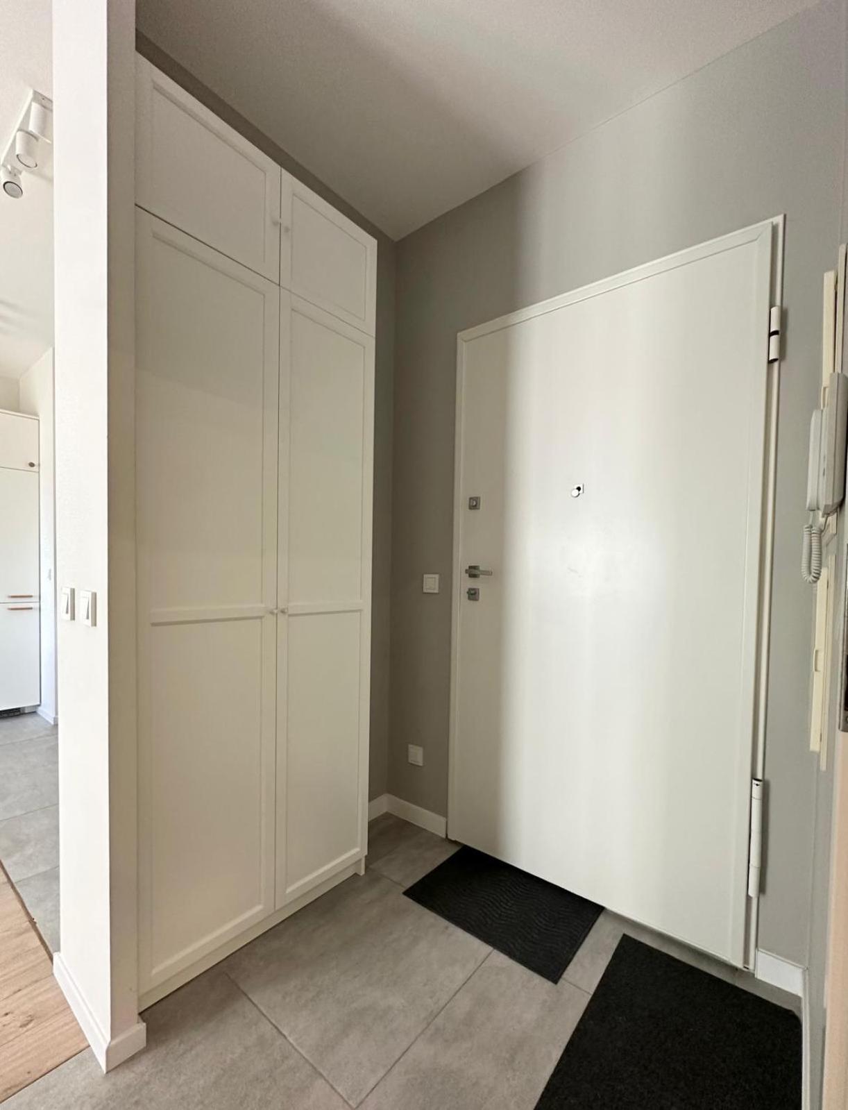 Superapart Dereniowa 60, Cozy Urban Retreat, Perfect Family Getaway Apartment Warsaw