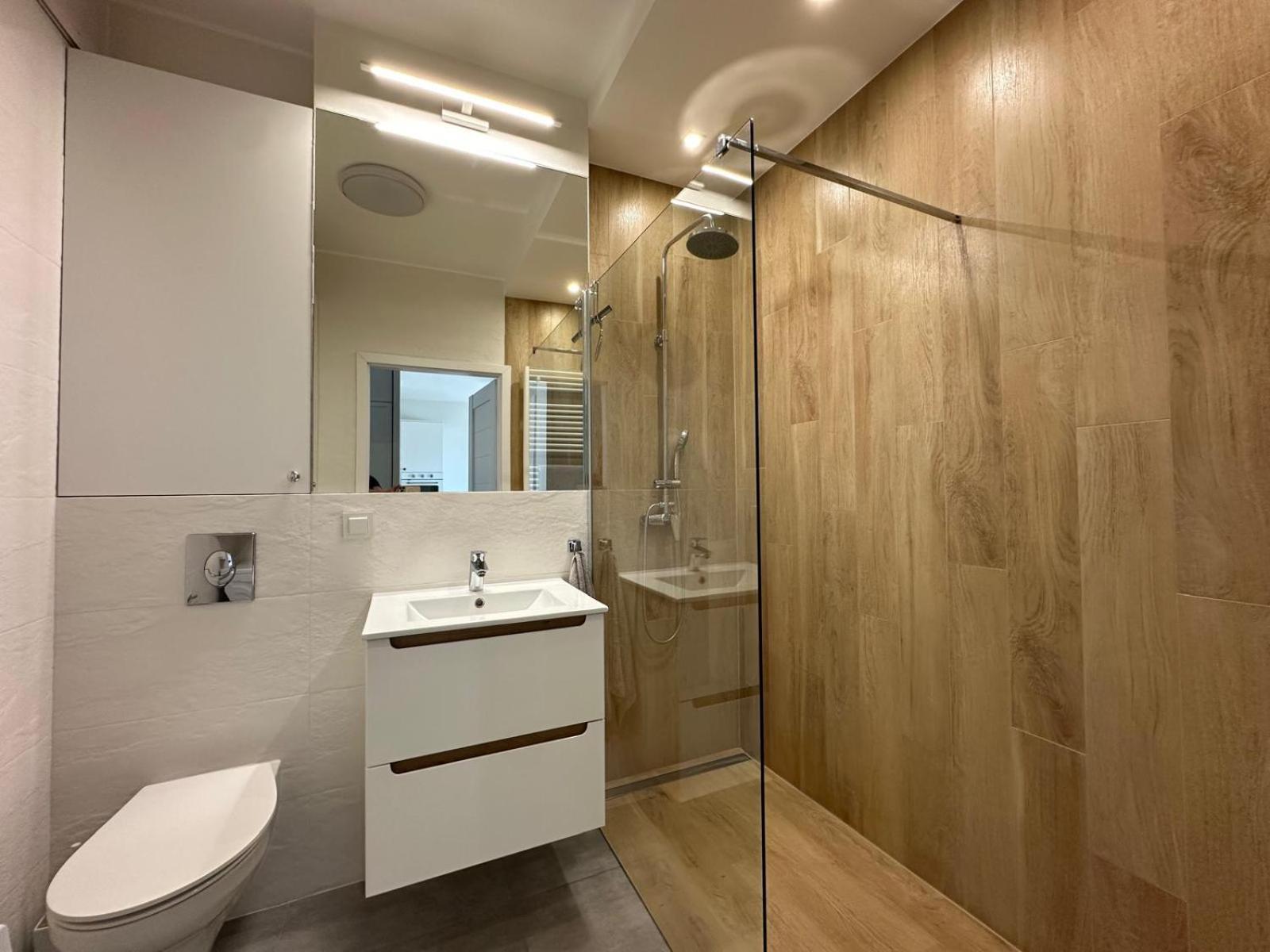 Apartment Superapart Dereniowa 60, Cozy Urban Retreat, Perfect Family Getaway *