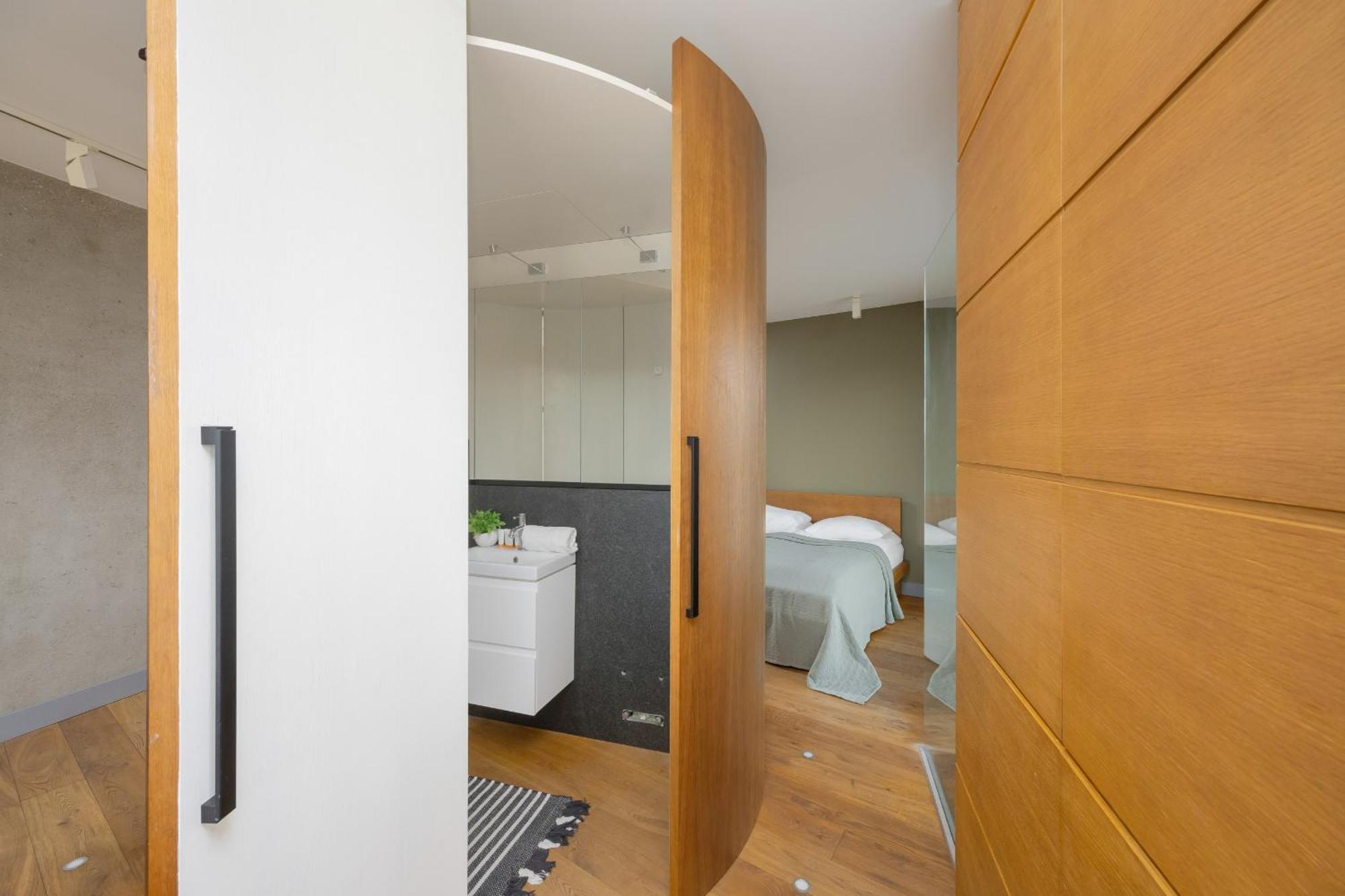 Studio With View Of Panorama With Parking By Renters Prestige * Warszawa