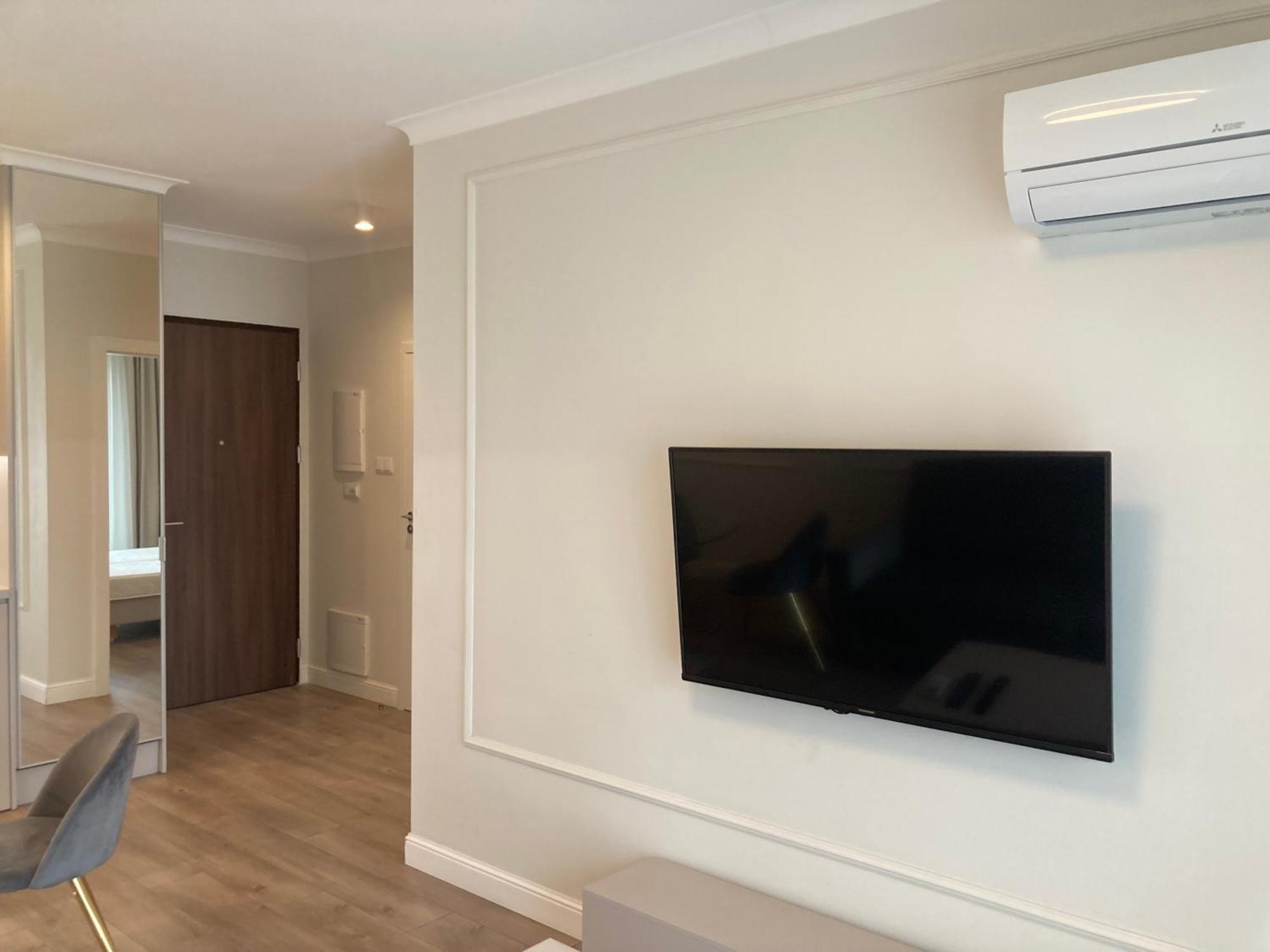 Khách sạn hẻo lánh Platinum Towers *