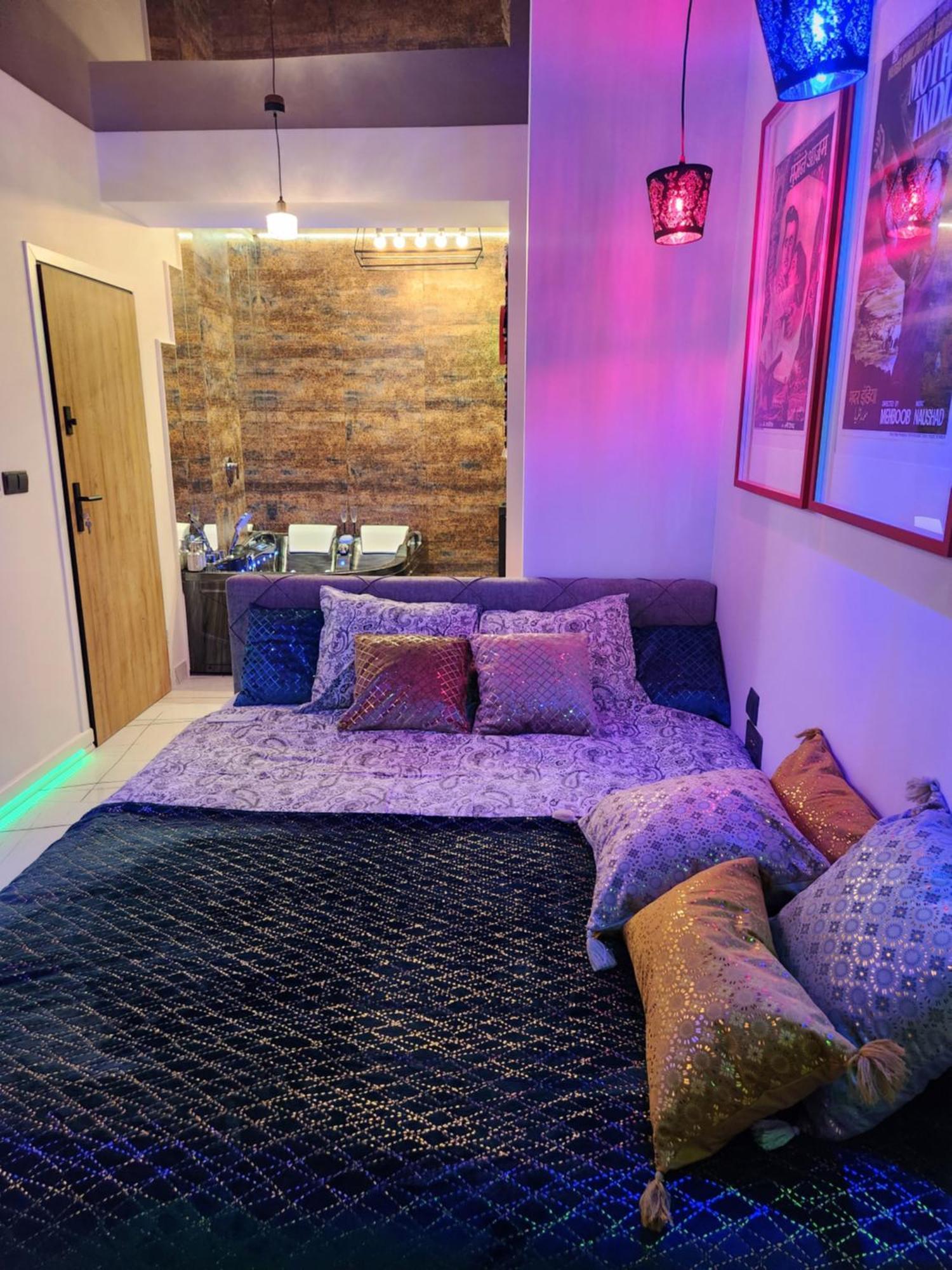 House: With Jacuzzi, Prosecco & Wellness Facilities Apartment