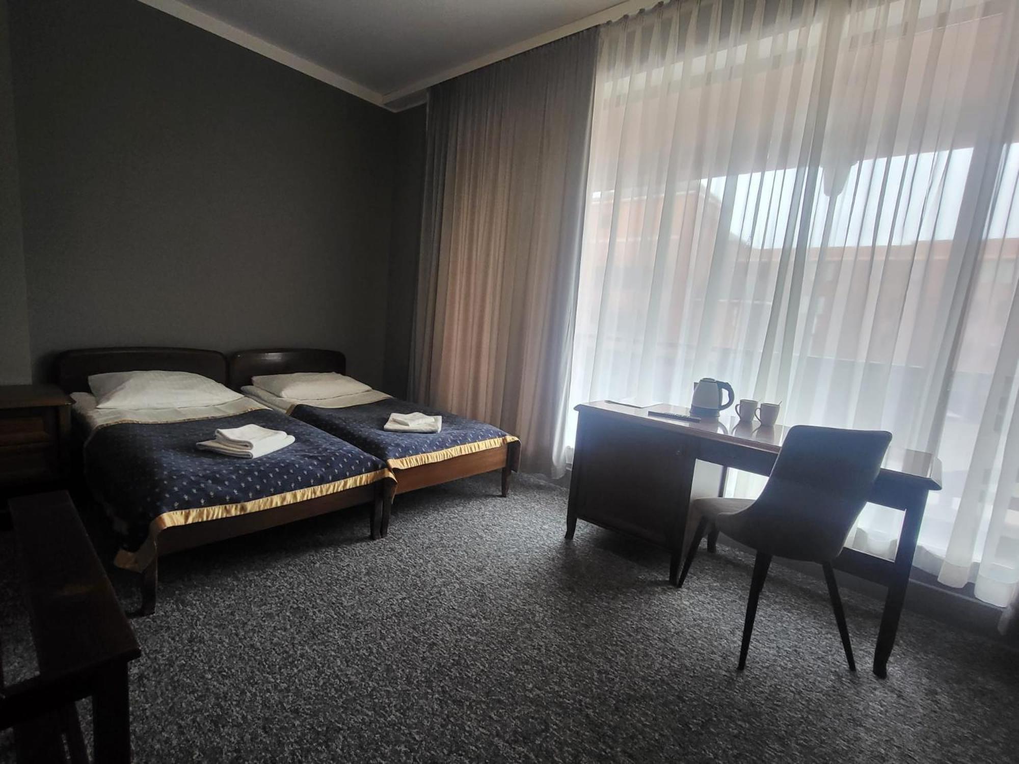 Hostel Bialoleka - Darmowy Parking, Szybkie Wifi! *
