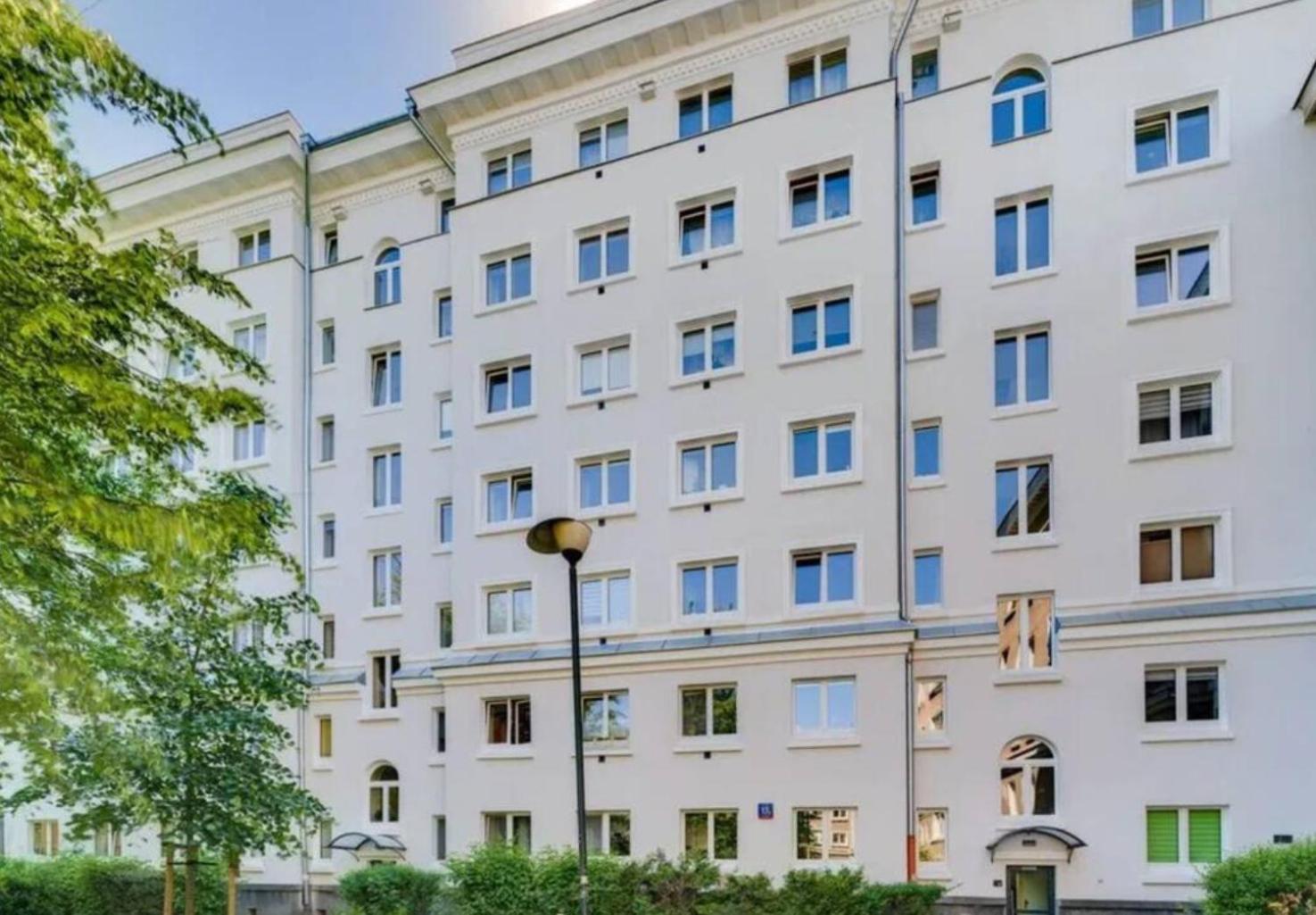 Luxury 4-bedroom In Centre - Self-check In & Fast Wifi *