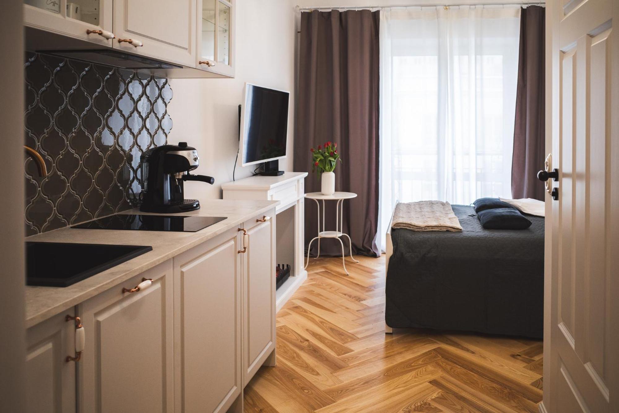 Great Sleep In The Heart Of + Wifi + Washing Machine Apartment Warsaw