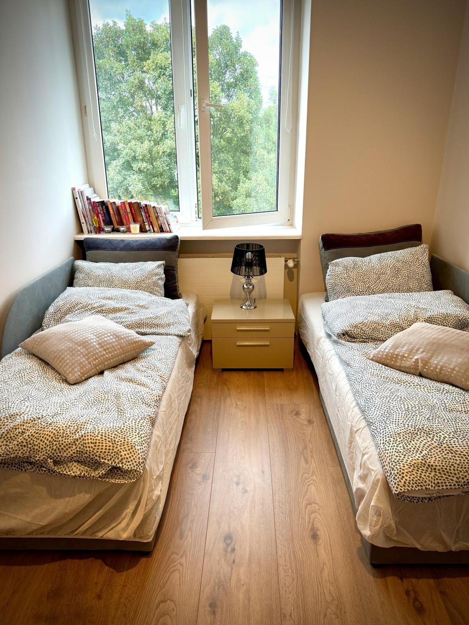 Apartment 43m2 Saski- Blisko Starowki I Dworca Centralnego- Elektoralna 19a *