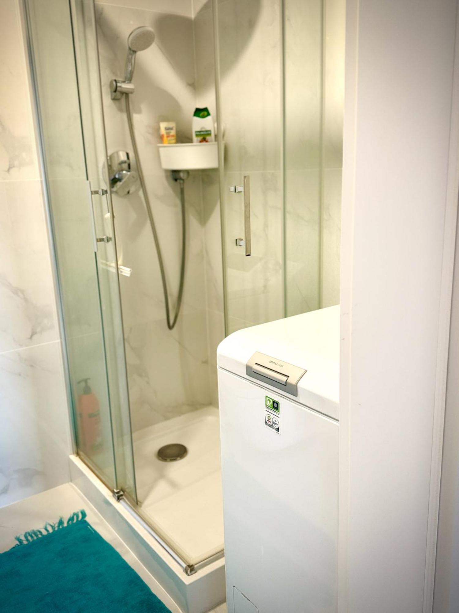 43m2 Saski- Blisko Starowki I Dworca Centralnego- Elektoralna 19a Apartment