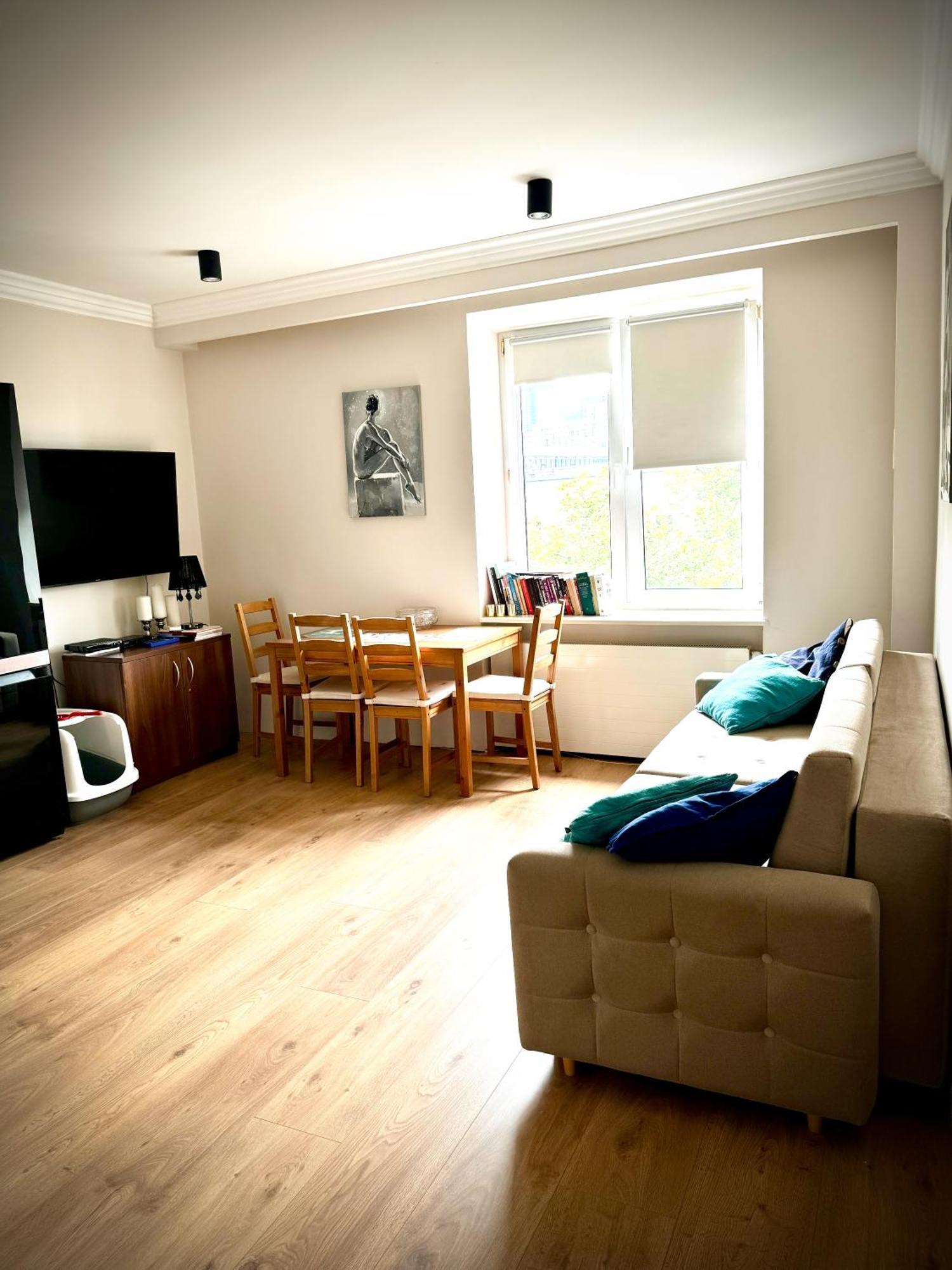 43m2 Saski- Blisko Starowki I Dworca Centralnego- Elektoralna 19a Apartment