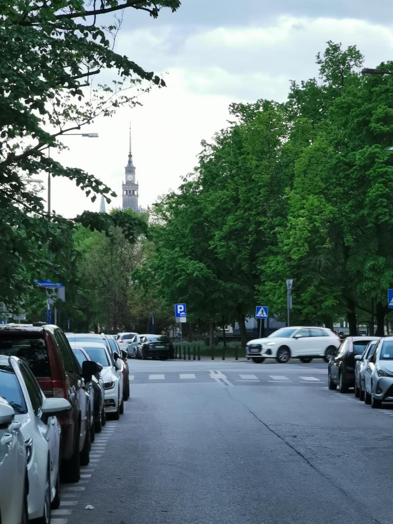 Na Muranowie - Mieszkanie Z Historia I In Muranow - A Flat With History *
