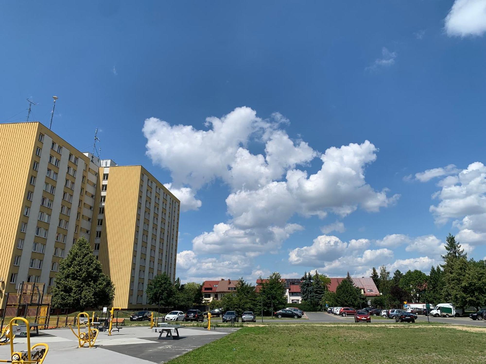 Apartment Goscinne Ikar - Metro I Parking