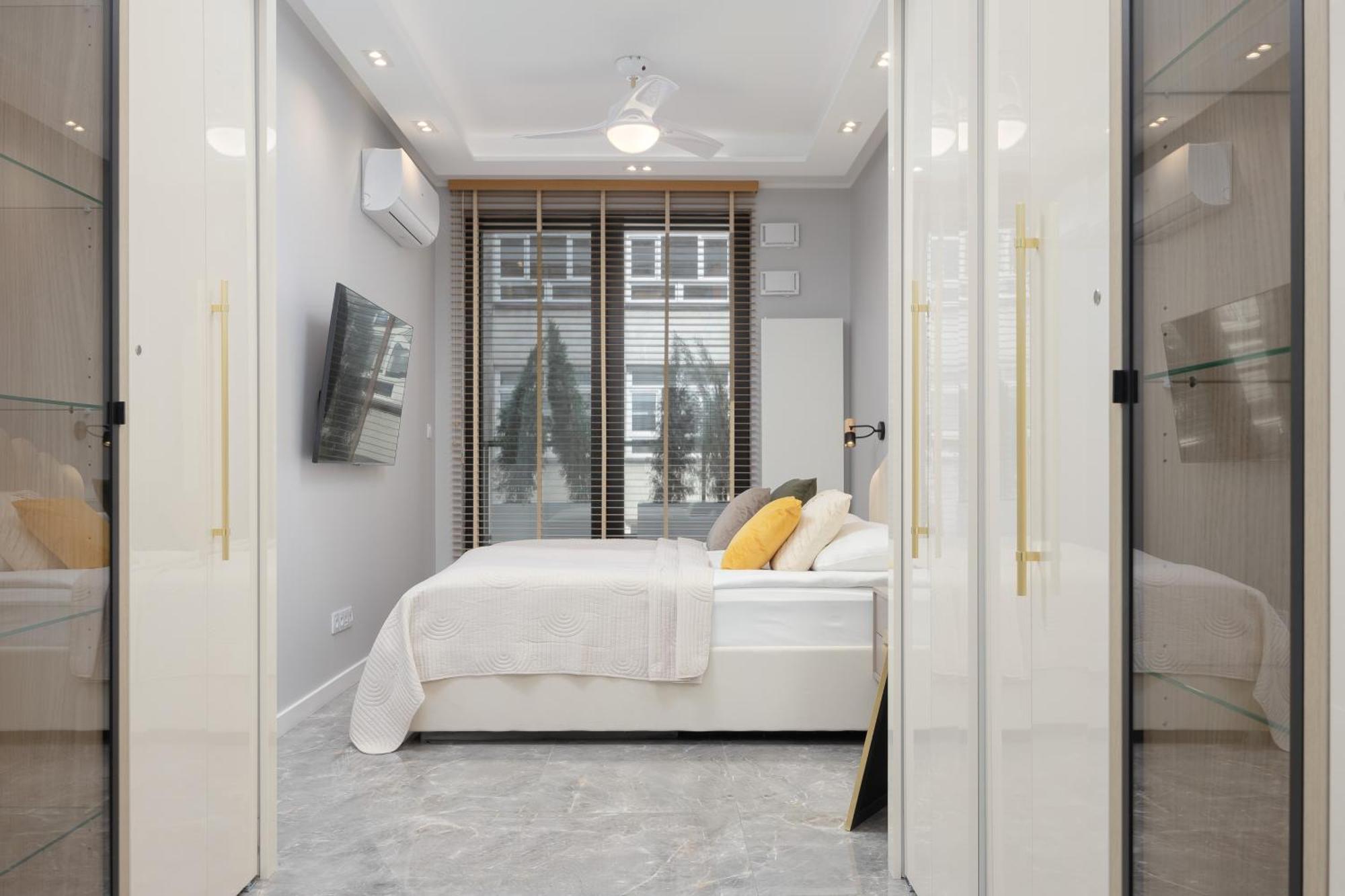 Lux Grzybowska With Parking By Renters Prestige Apartament *