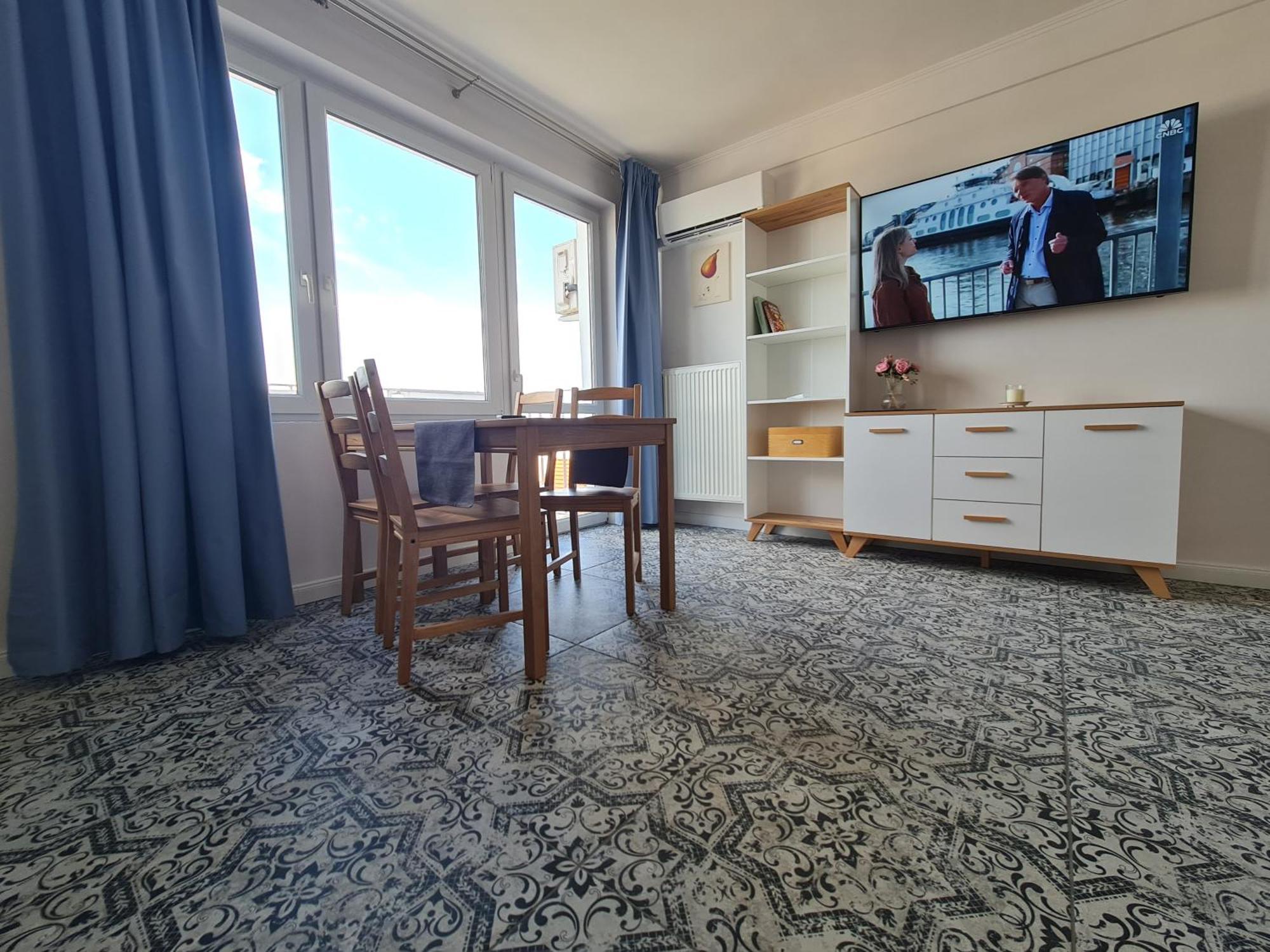 Apartment Wschodni Z Balkonem 4 Osoby