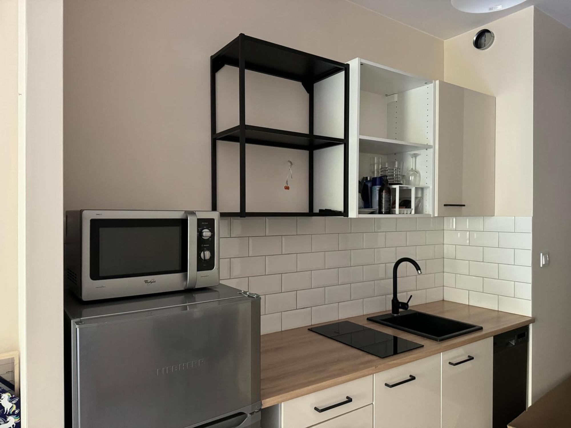 Apartament Przy Metrze Apartment *