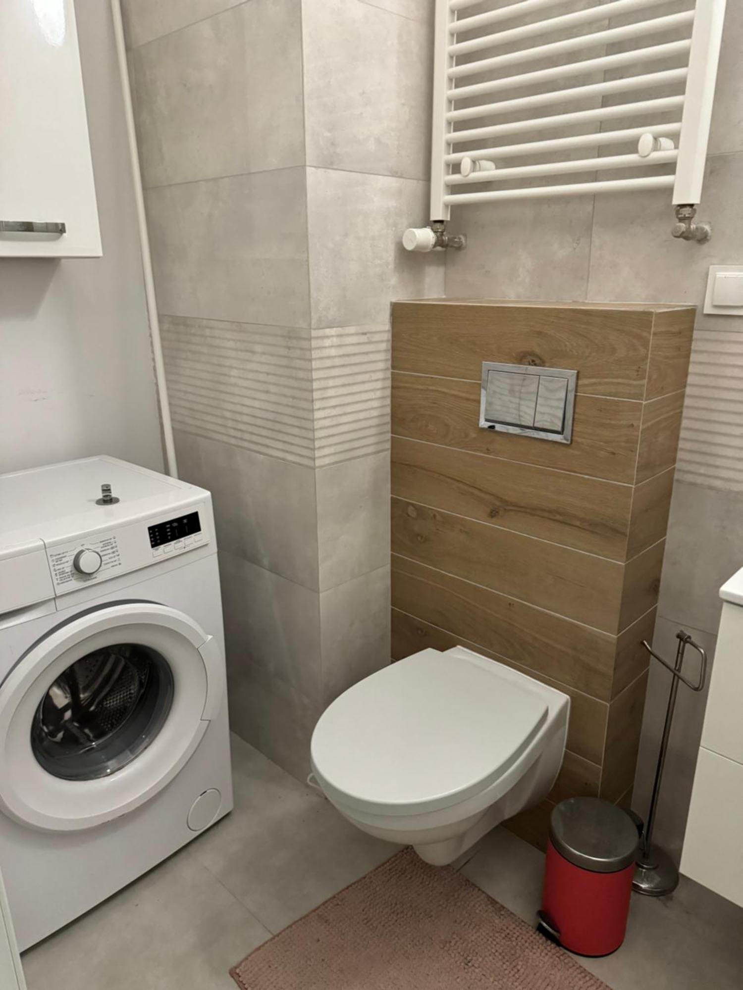 Apartament Przy Metrze *