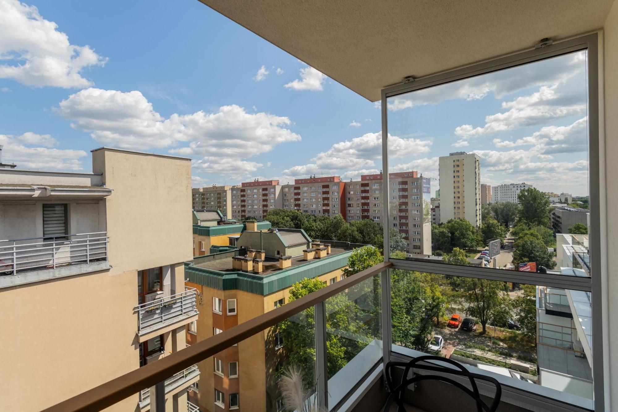 Superapart Domaniewska 120 Warsaw
