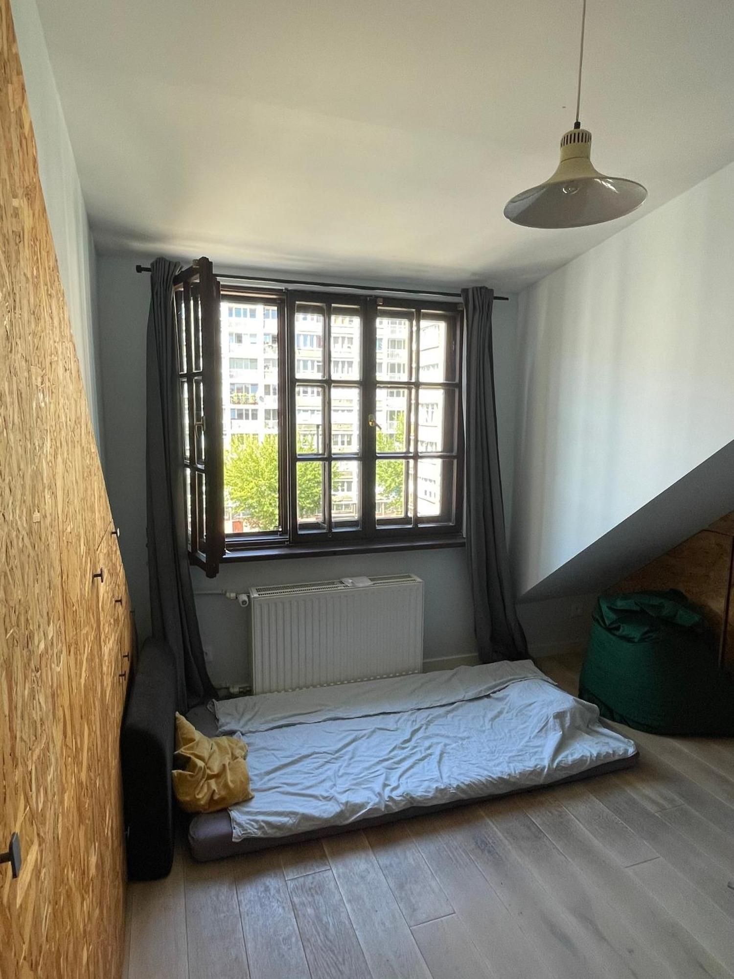 Olshevska Apartment *