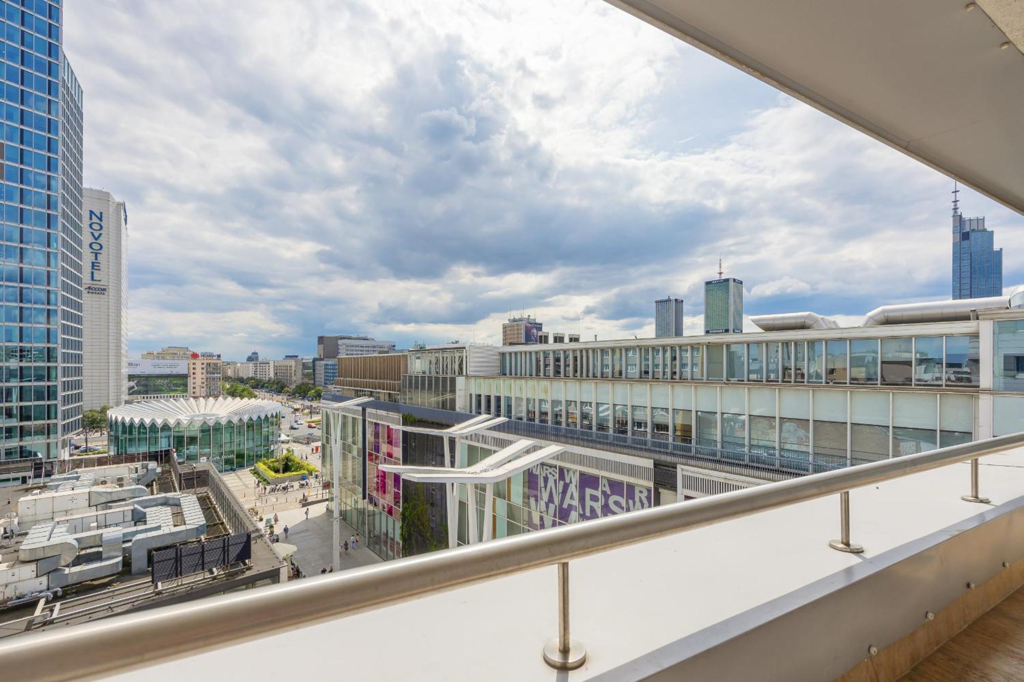 Apartment Center Elegant With View By Renters Warsaw