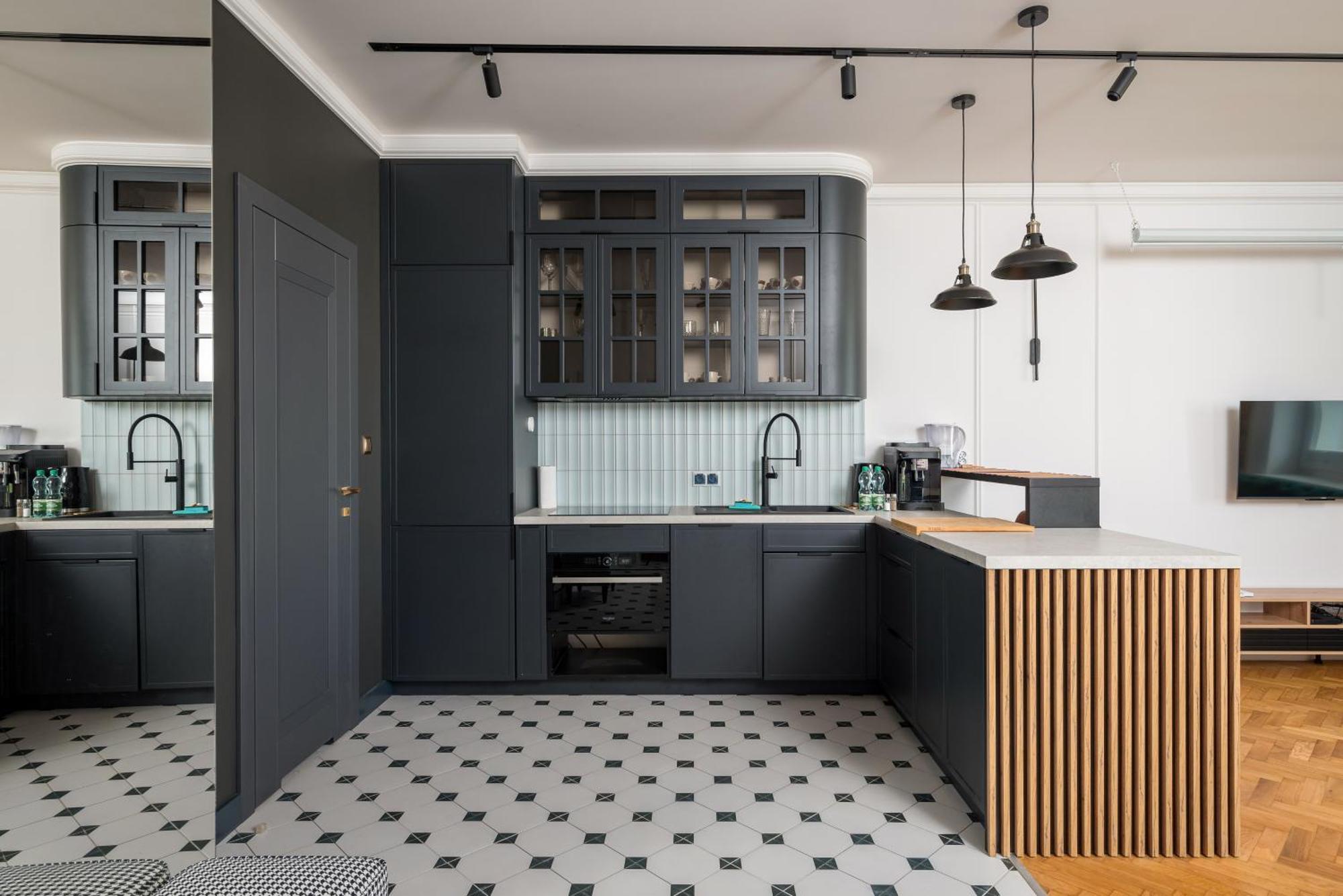 Centre Stylish Apartment