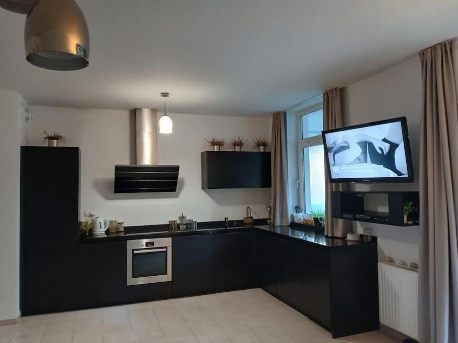 Super Mieszkanie Z Tarasem I Parkingiem Podziemnym Apartment Warsaw
