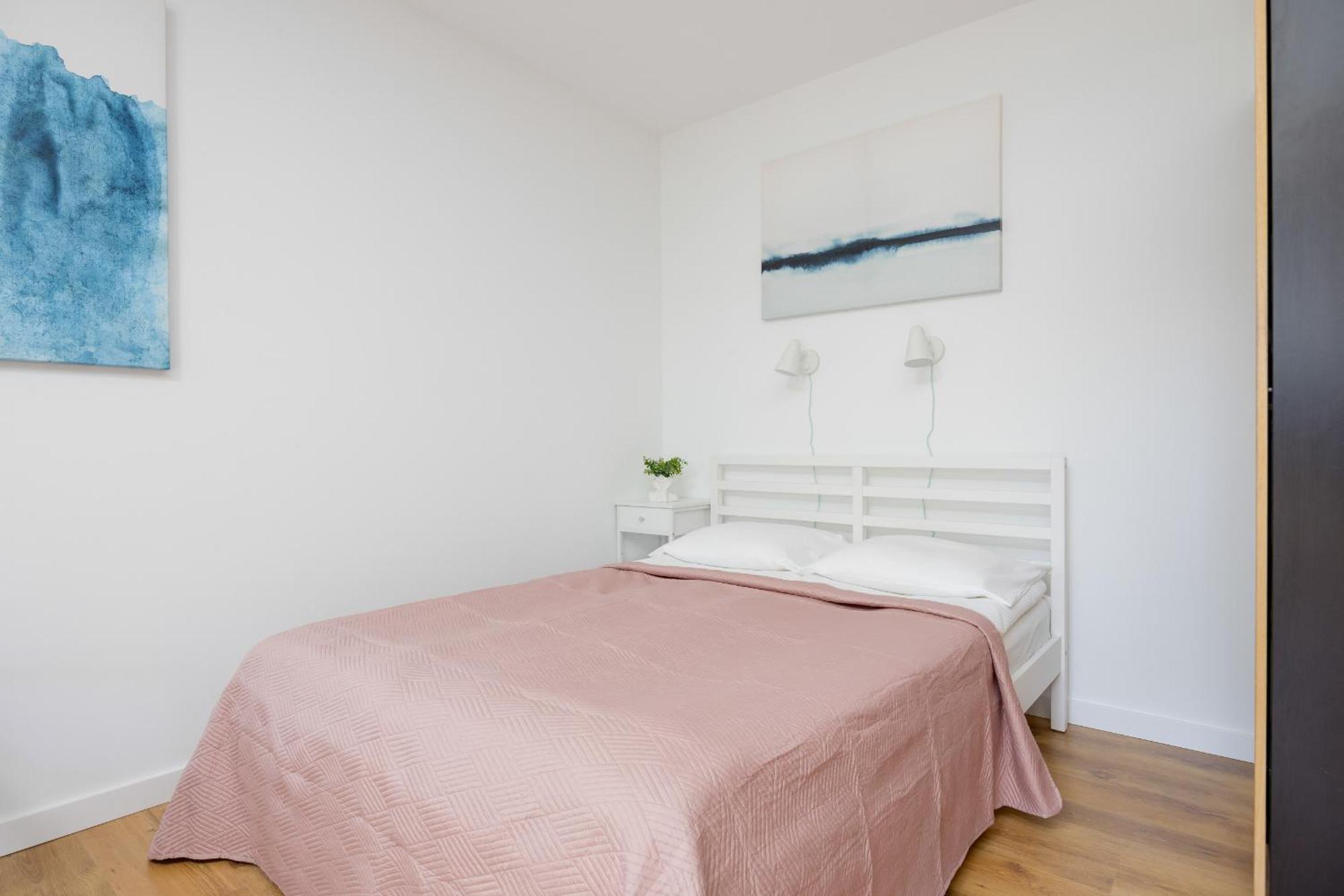 Apartament Exceptional With Parking And Garden By Renters Warszawa