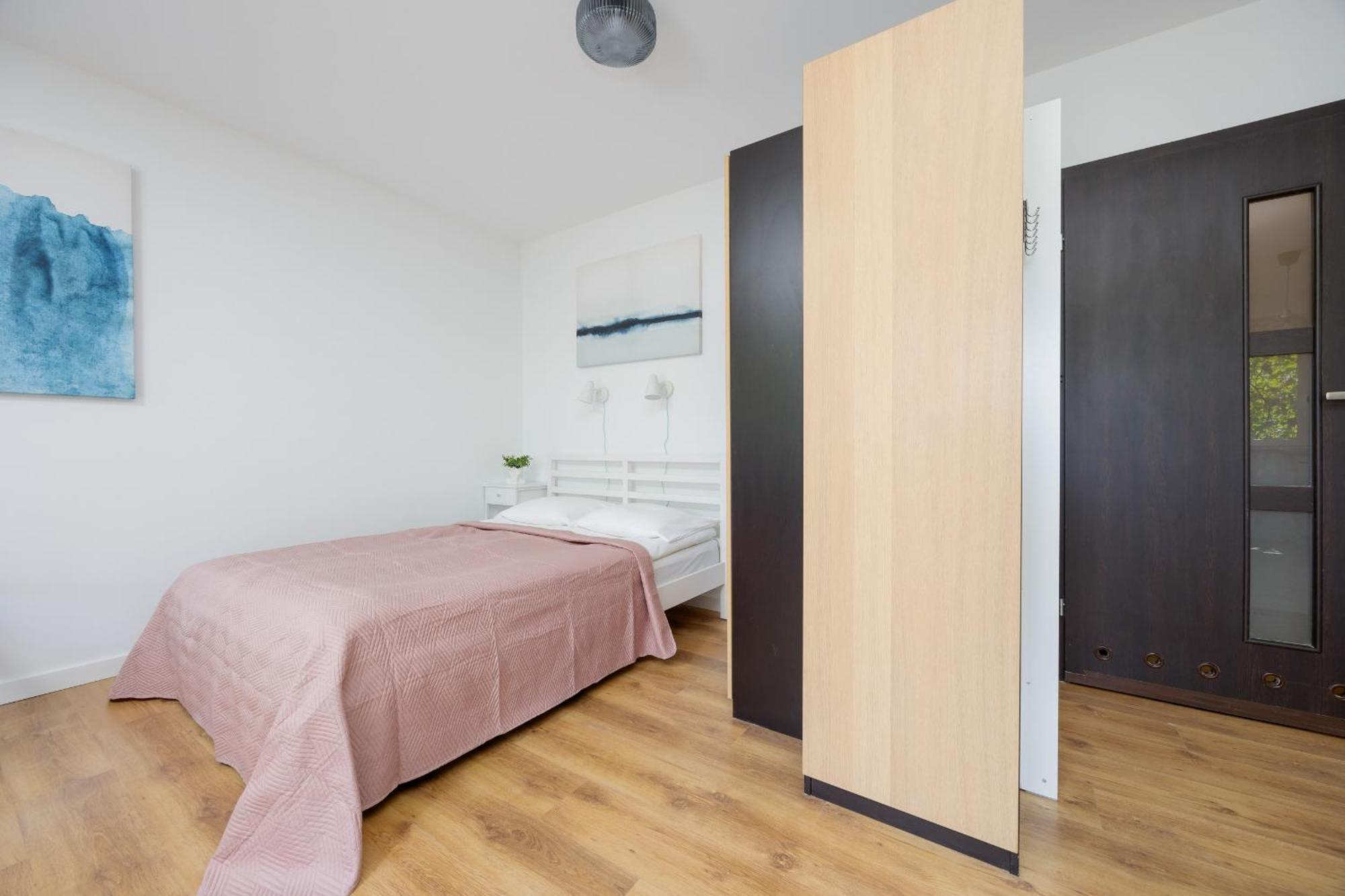 Apartament Exceptional With Parking And Garden By Renters